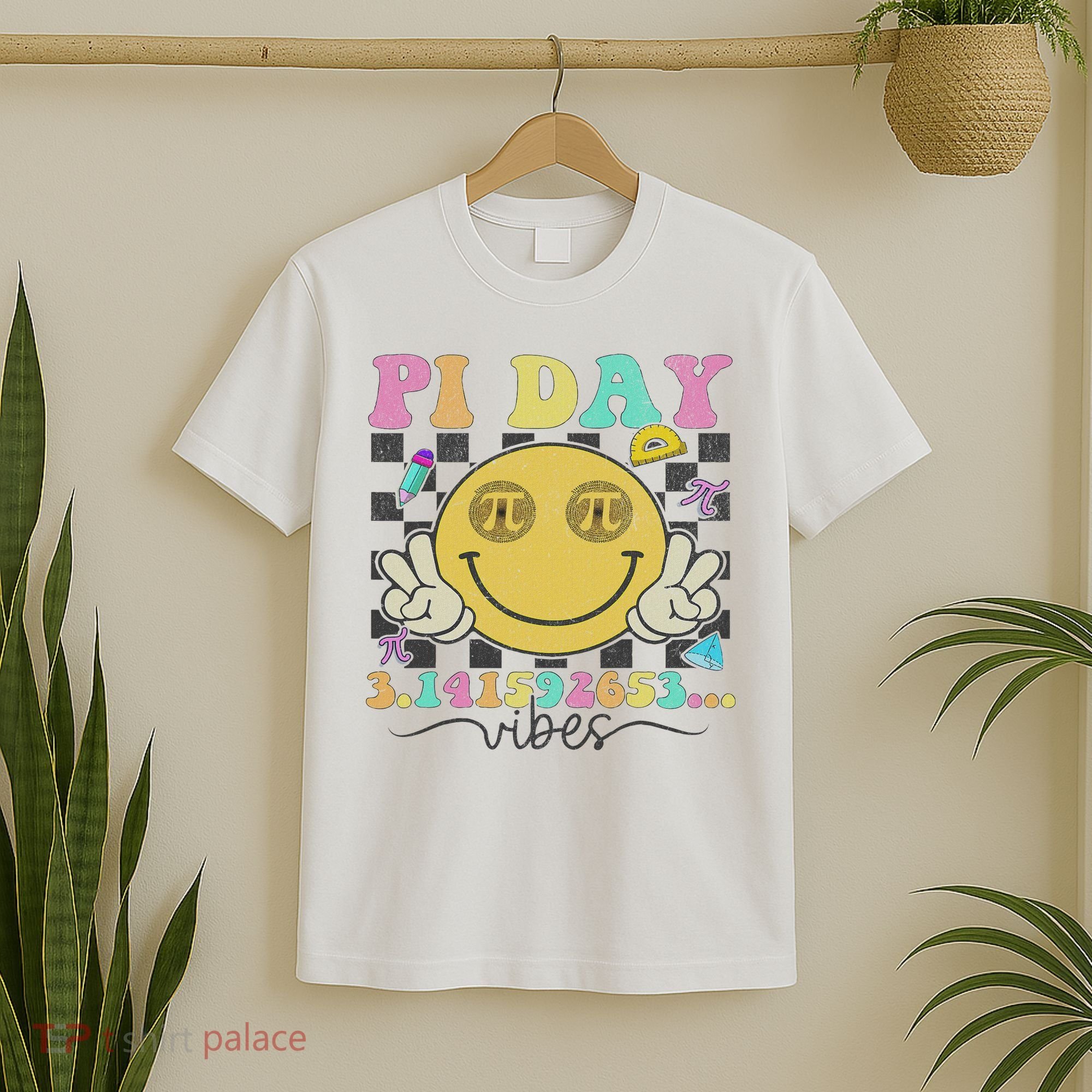 Happy Pi Day 3. 14 Vibes Cute Smile Face Pi Day T-Shirt