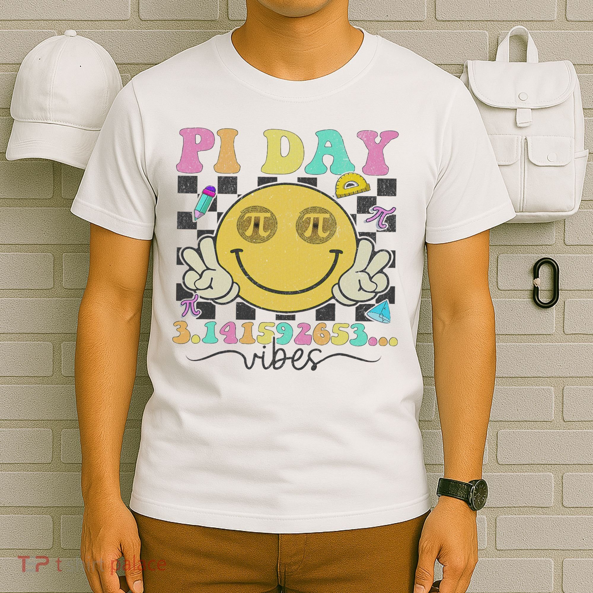 Happy Pi Day 3. 14 Vibes Cute Smile Face Pi Day T-Shirt