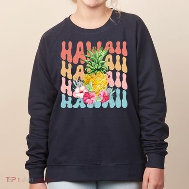 Hawaii Pineapple Summer Groovy Retro Women's Sweatshirt