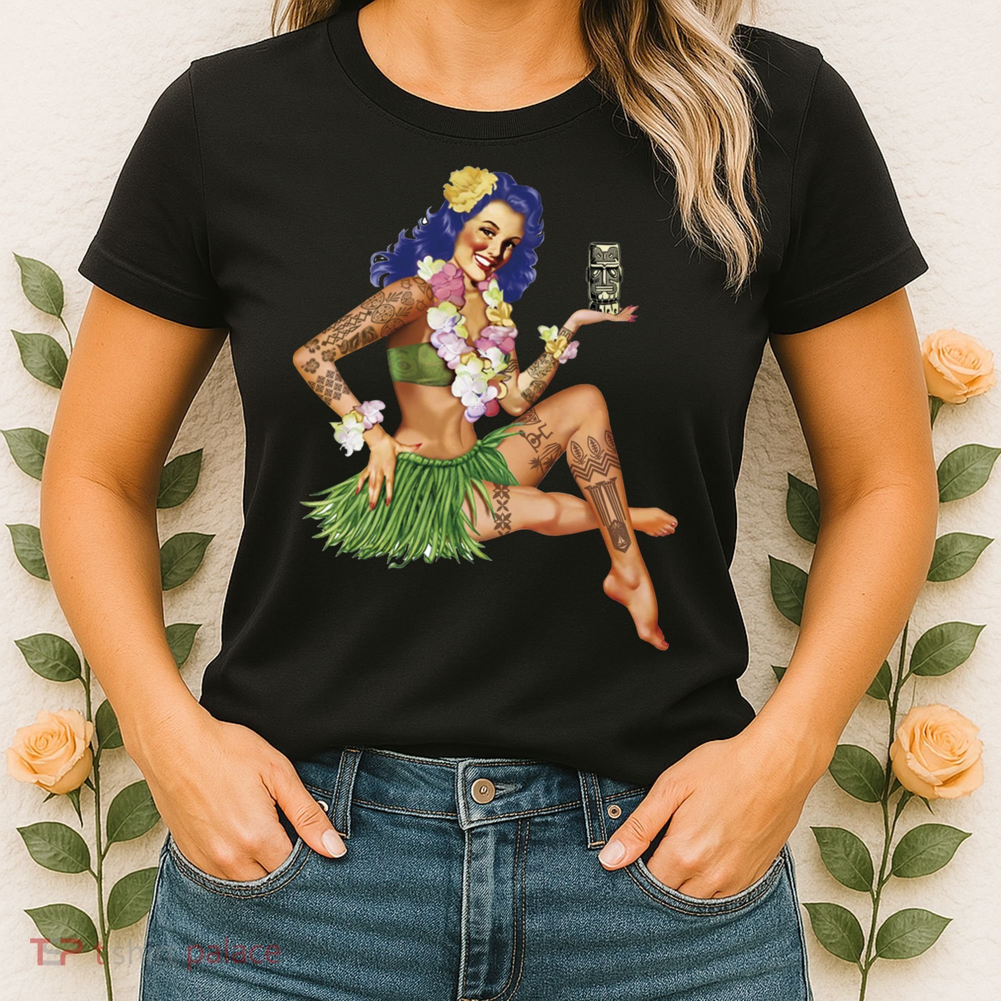 Hawaiian Pin Up Women's T-Shirt