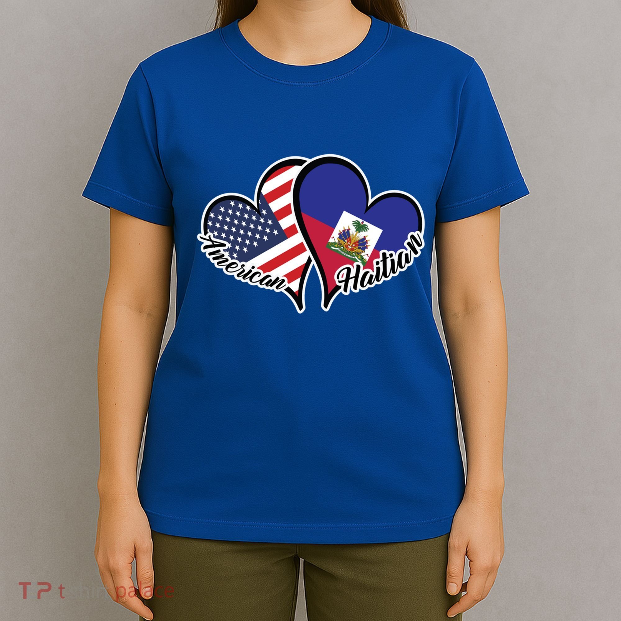 Haitian Roots American Usa Flag Heart Half Haitian Haiti Gift T-Shirt