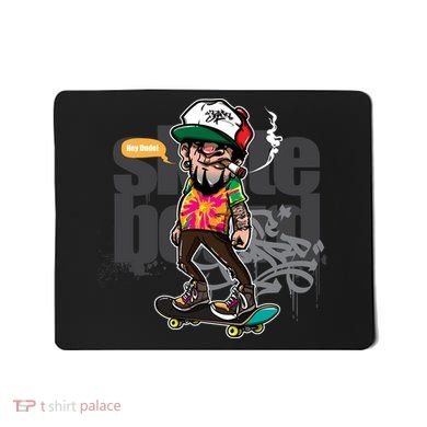Hipster Riding Skateboard Mousepad