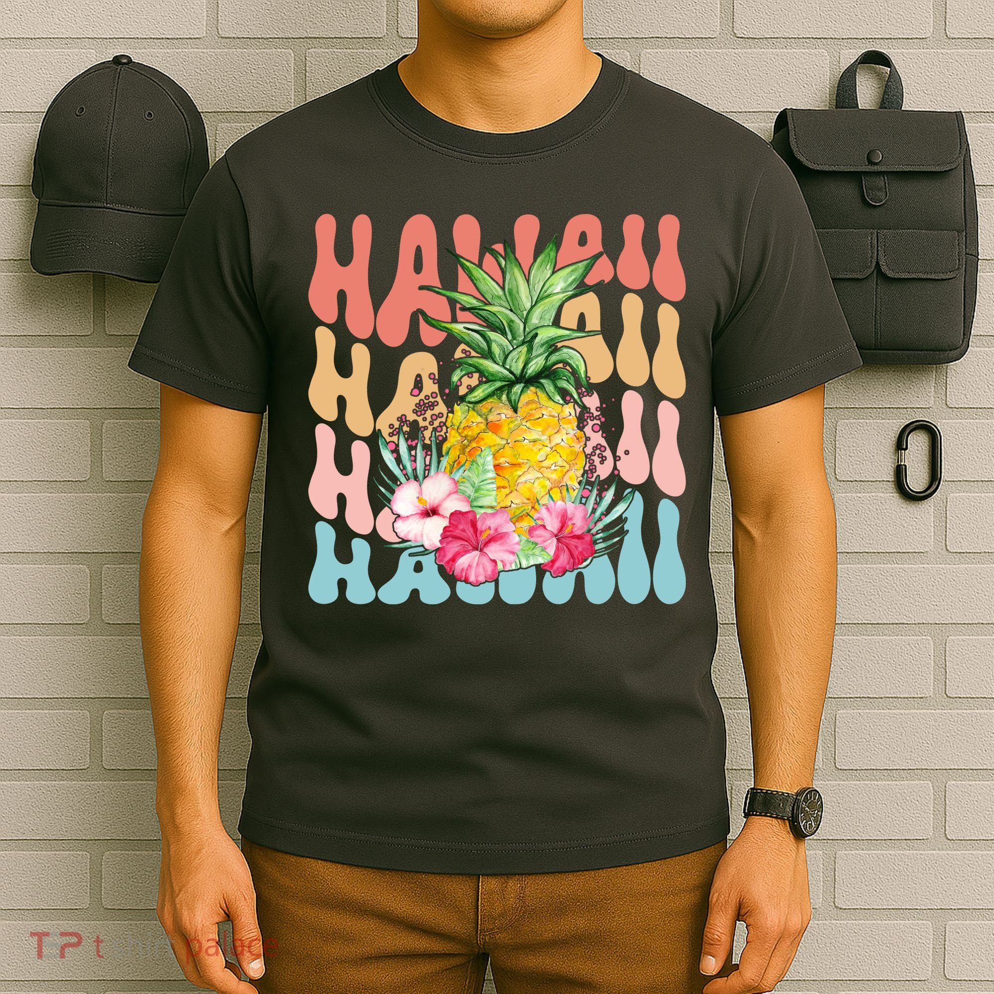 Hawaii Retro Tropical Pineapple Floral T-Shirt