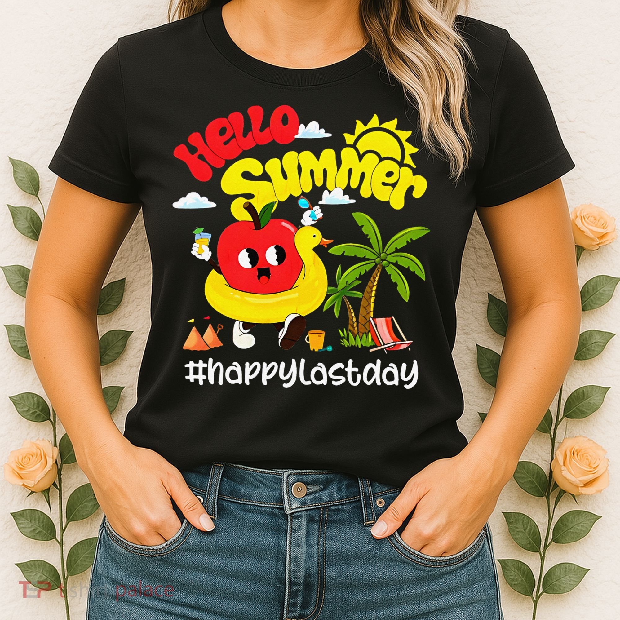 Hello Summer Happy Last Day Of School Teacher Student Women's T-Shirt