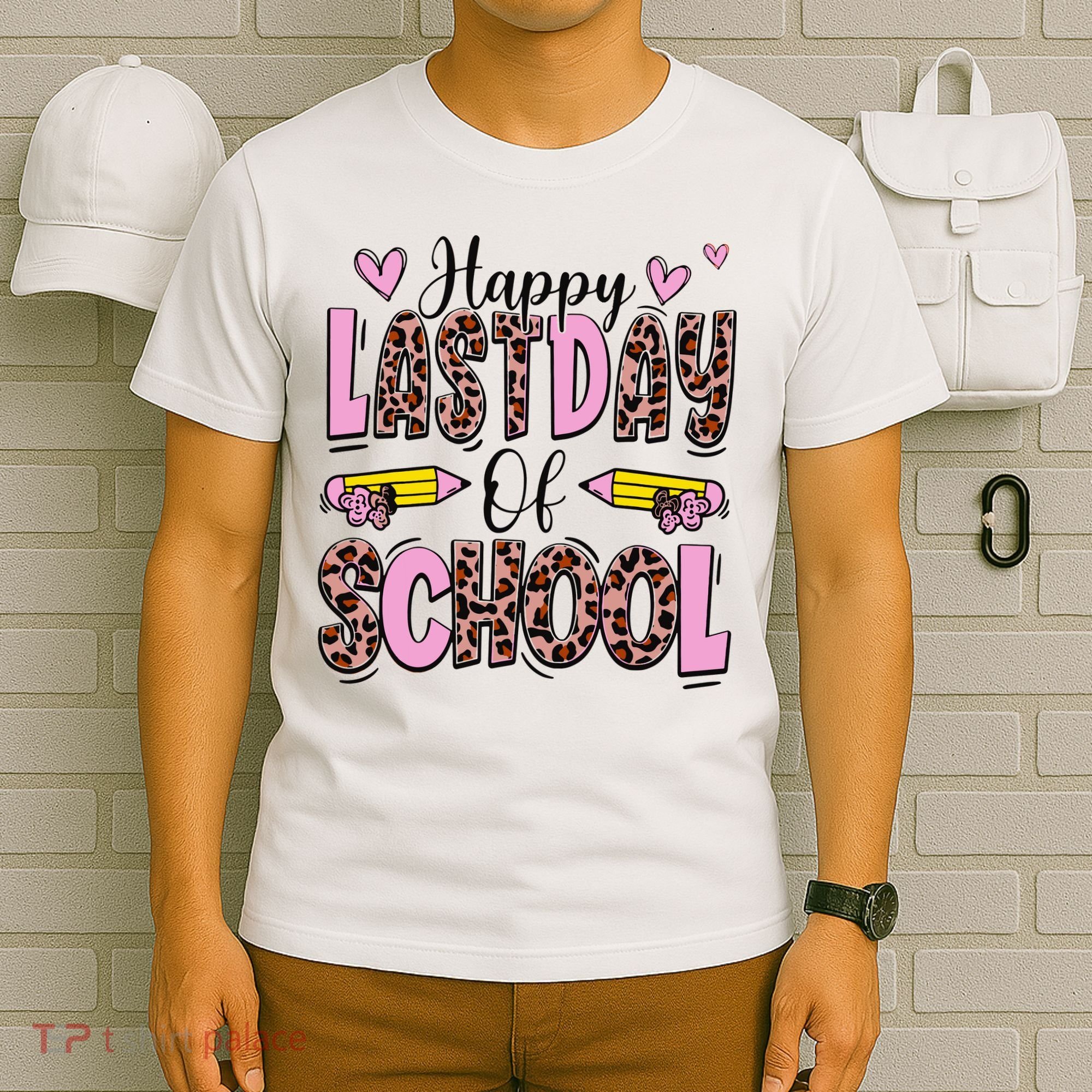 Hello Summer Happy Last Day Of School Leopard T-Shirt