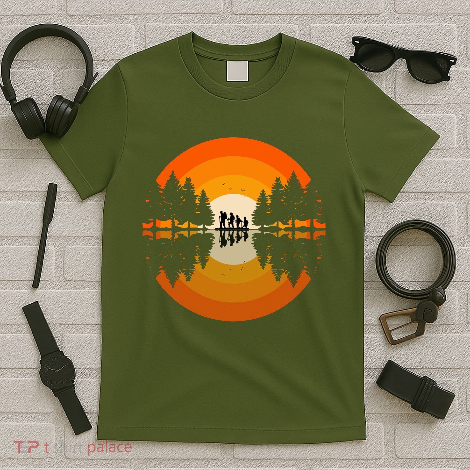 Hiker Sunset Nature Retro Gift T-Shirt