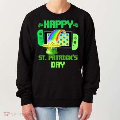Happy St Patricks Day Retro Pixel Video Game Women's Sweatshirt