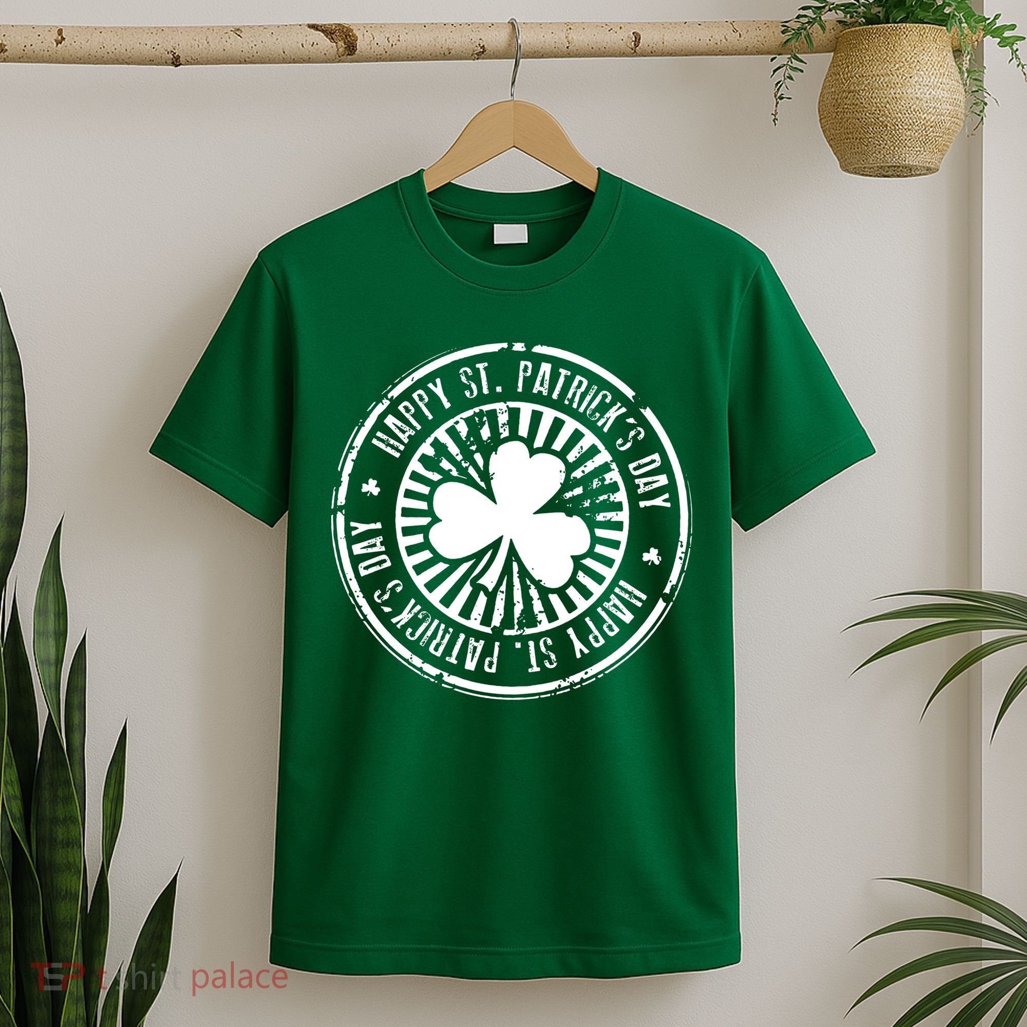 Happy St Patrick's Day Logo T-Shirt