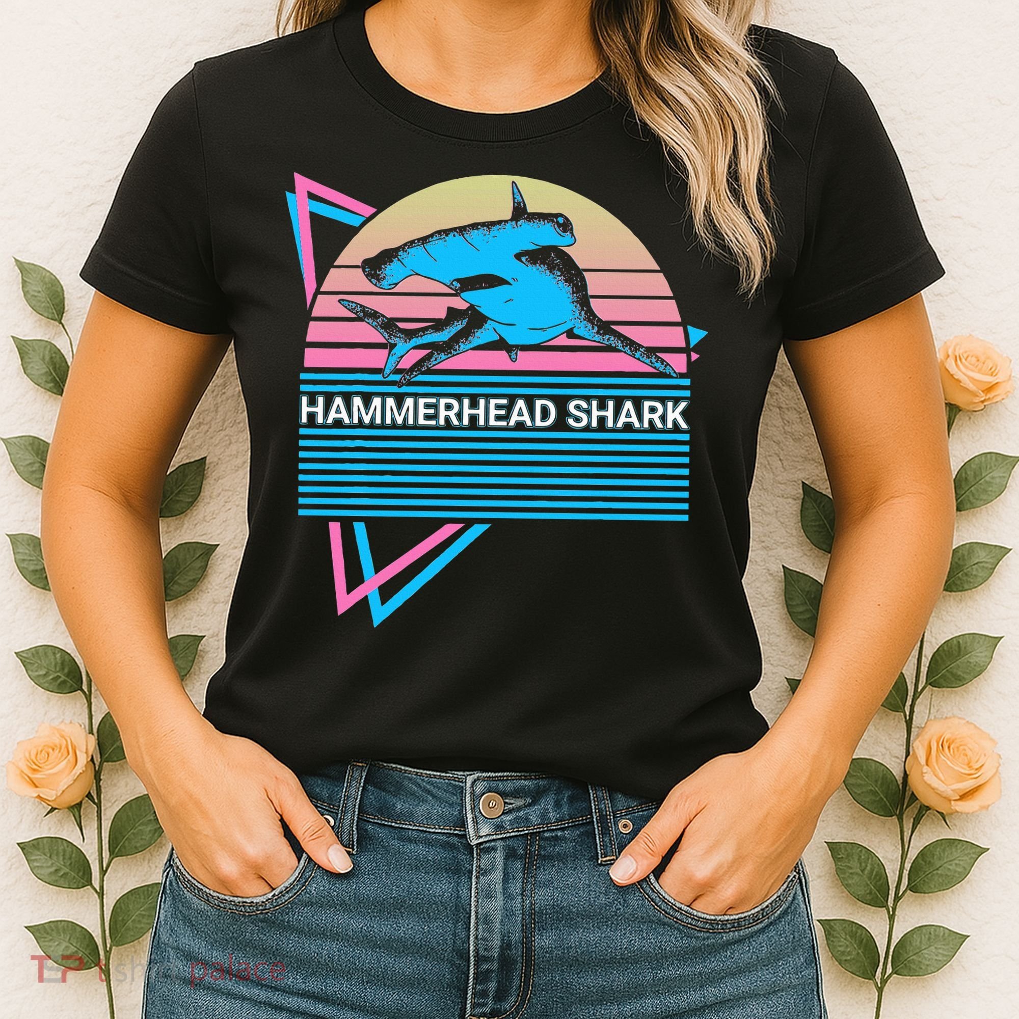 Hammerhead Shark Retro Women's T-Shirt