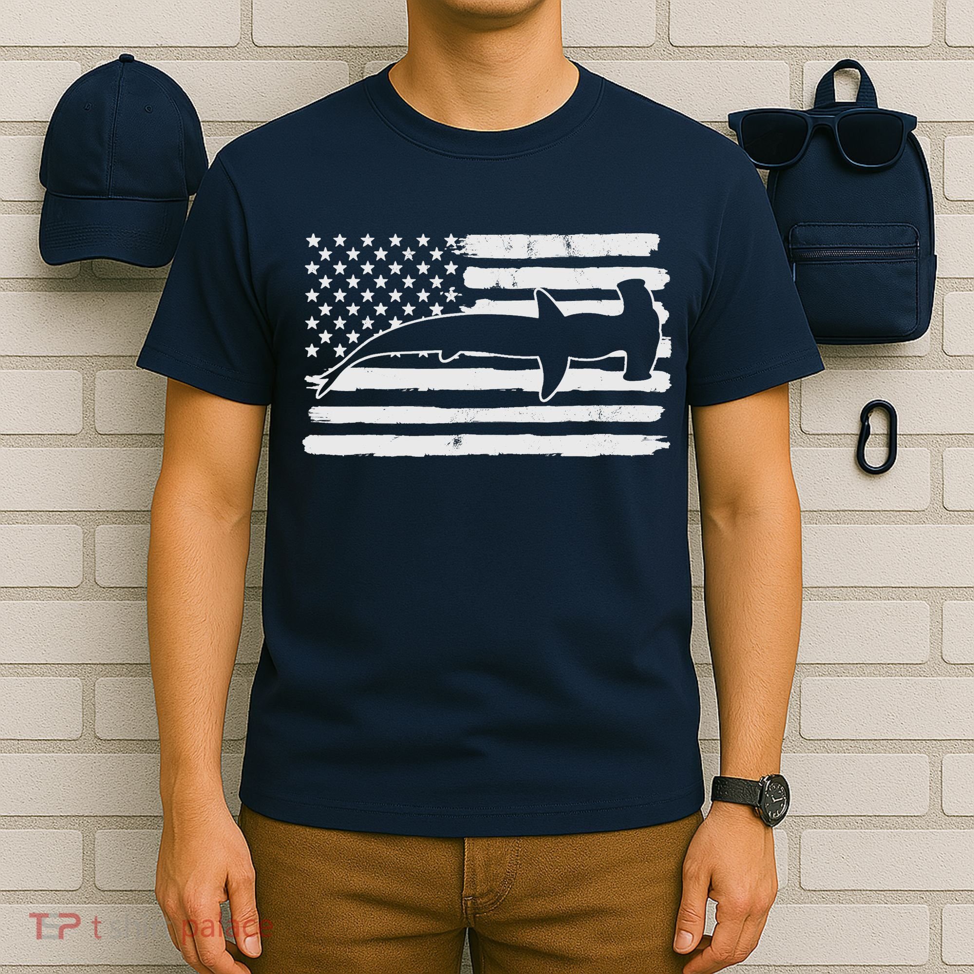 Hammerhead Shark USA Flag 4th Of July Fourth Vintage T-Shirt
