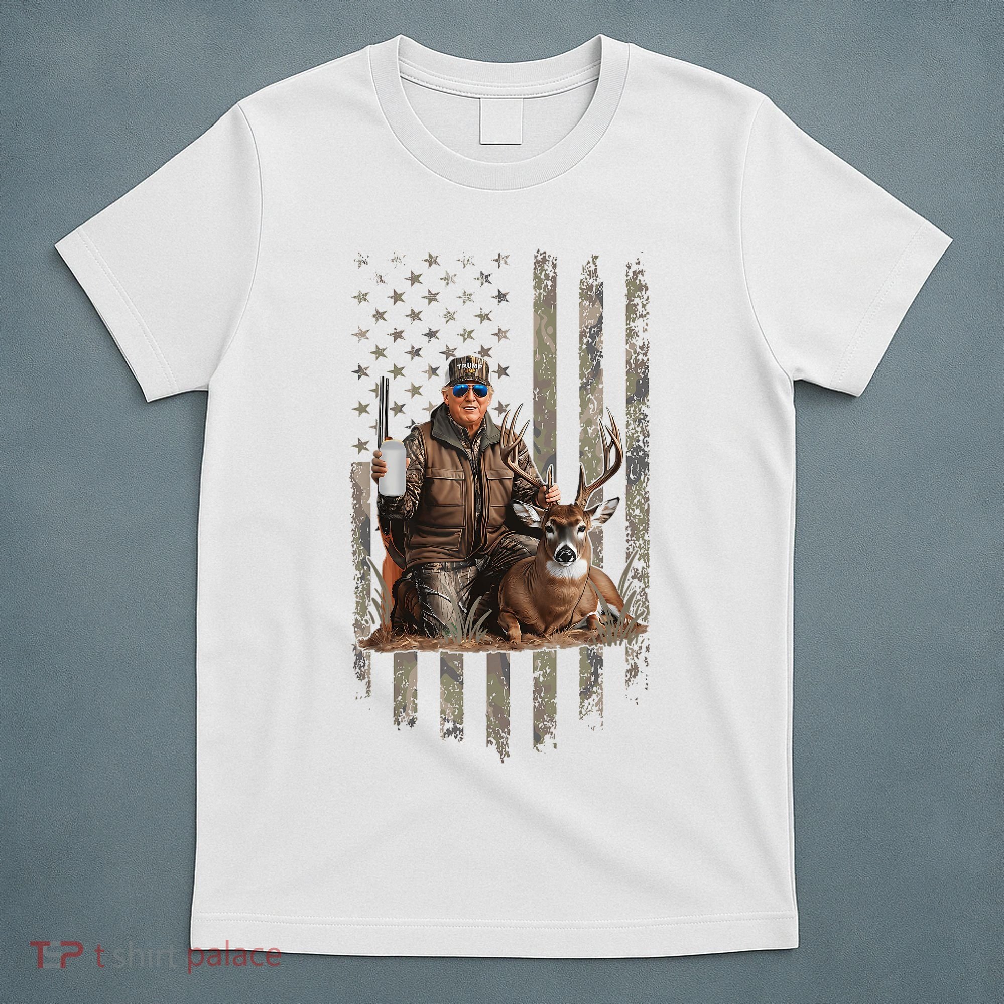 Hunting Trump Camouflage Usa Flag Deer Hunting Season Maga T-Shirt