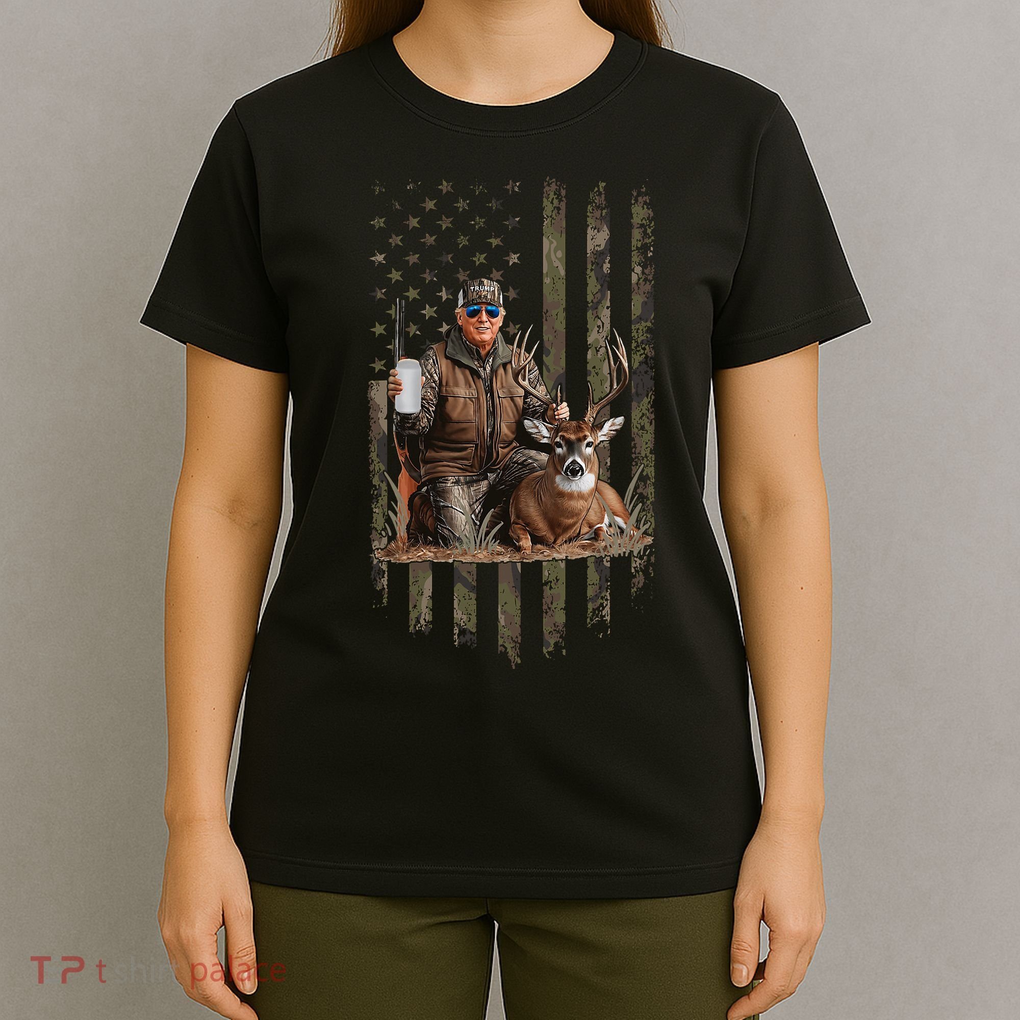 Hunting Trump Camouflage Usa Flag Deer Hunting Season Maga T-Shirt