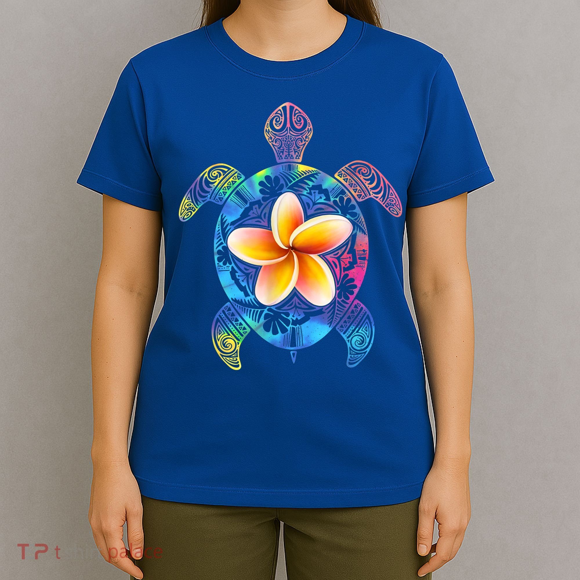 Hawaiian Tie Dye Sea Turtle Gift Cool Hawaii Gift For Men And Women T-Shirt