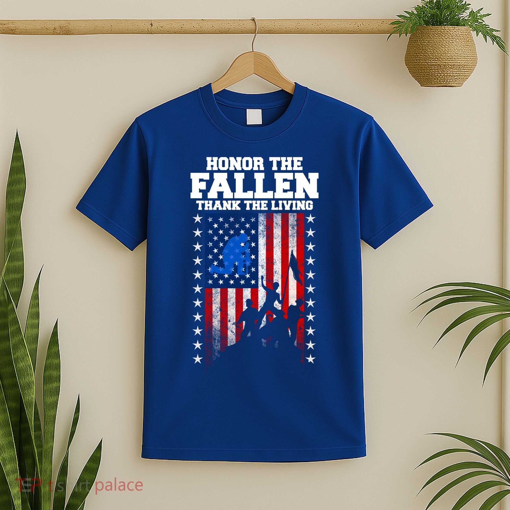 Honor The Fallen Thank The Living Memorial Day Gift T-Shirt