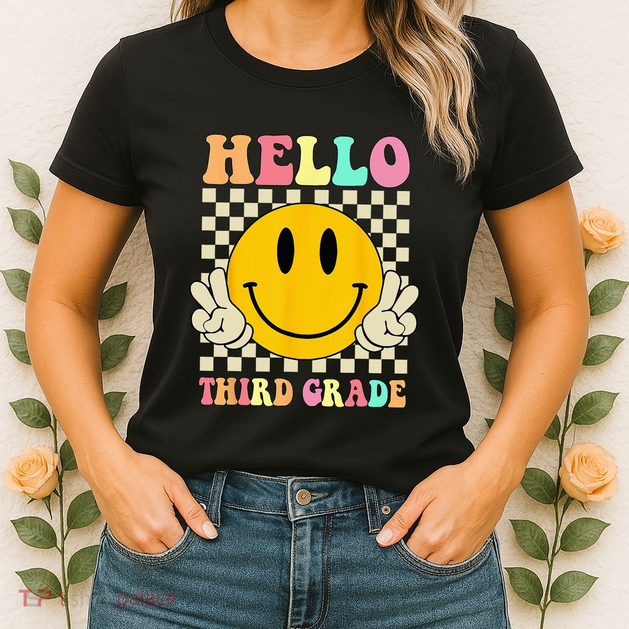 Hello Third Grade Hippie Smile Face 3rd Grade Back To School Women's T-Shirt
