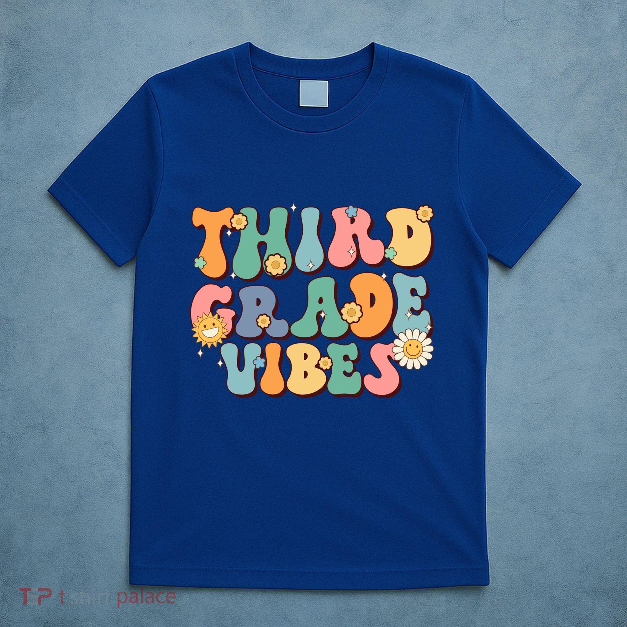 Hippie Third Grade Vibes Retro Groovy First Day Of School Great Gift T-Shirt
