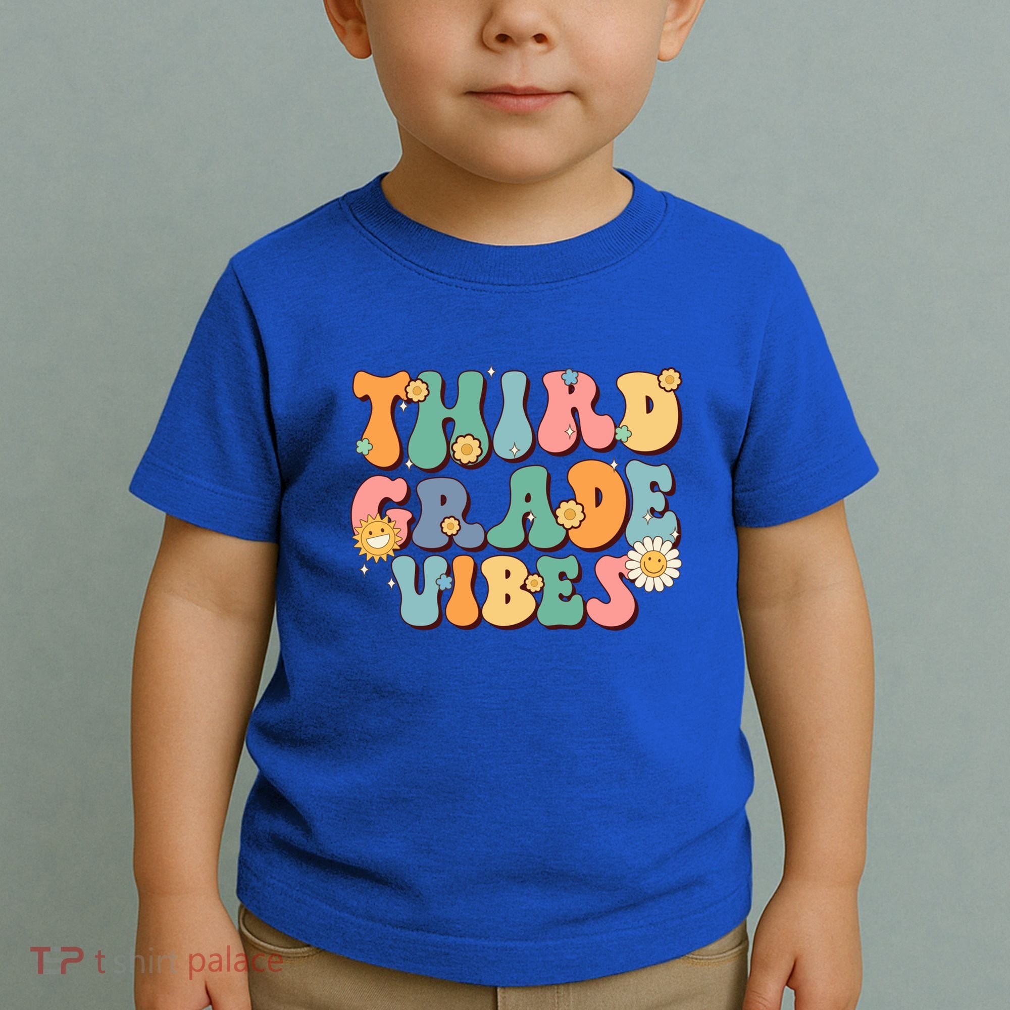 Hippie Third Grade Vibes Retro Groovy First Day Of School Great Gift Toddler T-Shirt