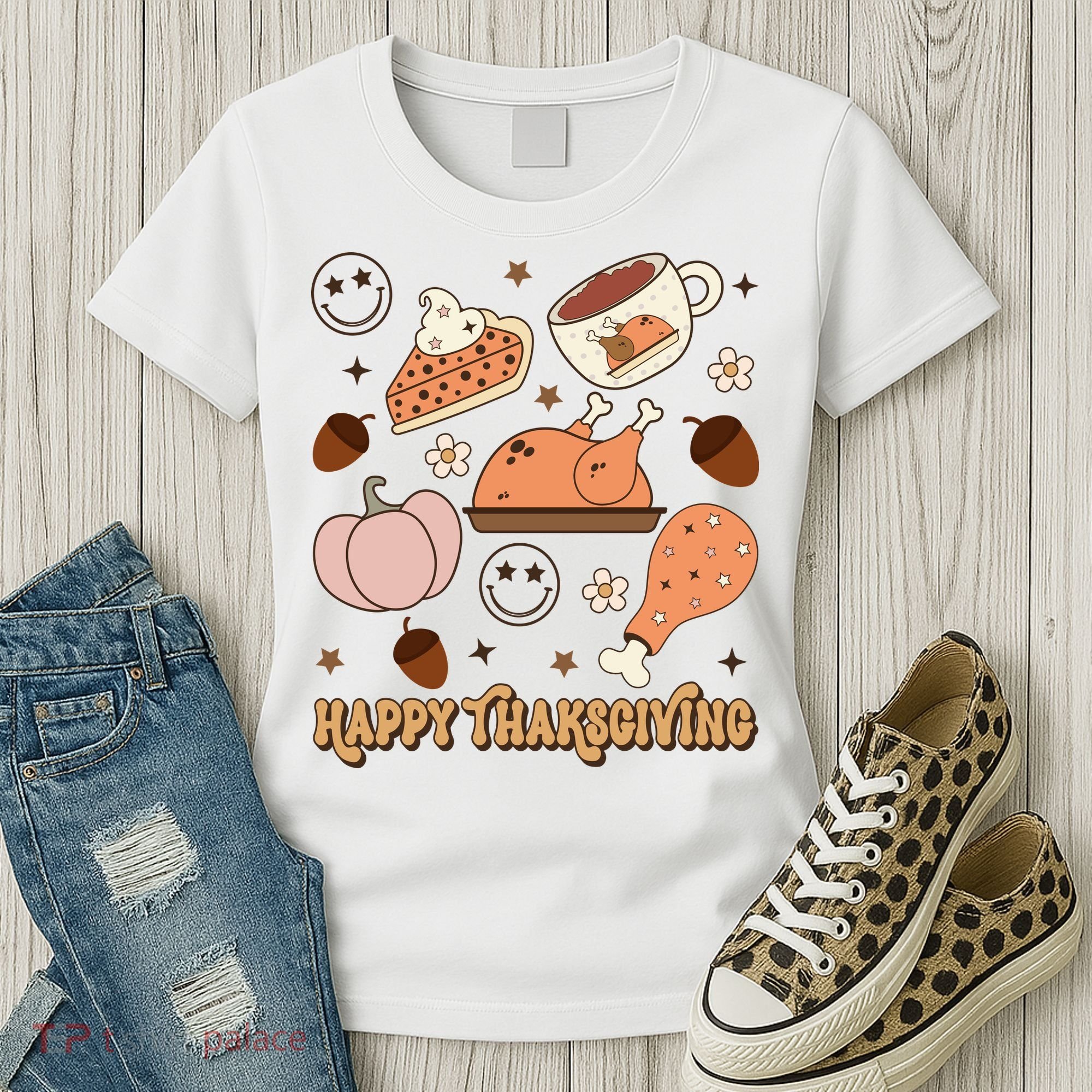 Happy Thanksgiving Groovy Family Thanksgiving Matching Outfits Women's T-Shirt