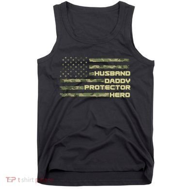 Husband Daddy Protection Hero US American Camo Flag Tank Top