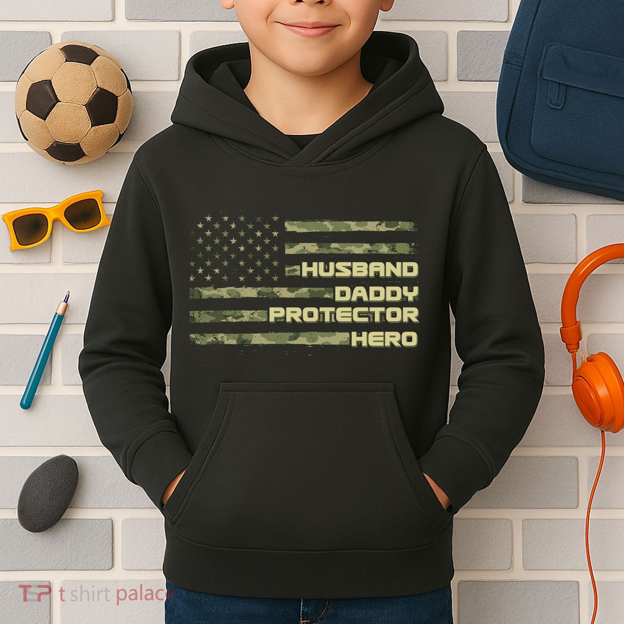 Husband Daddy Protection Hero US American Camo Flag Kids Hoodie