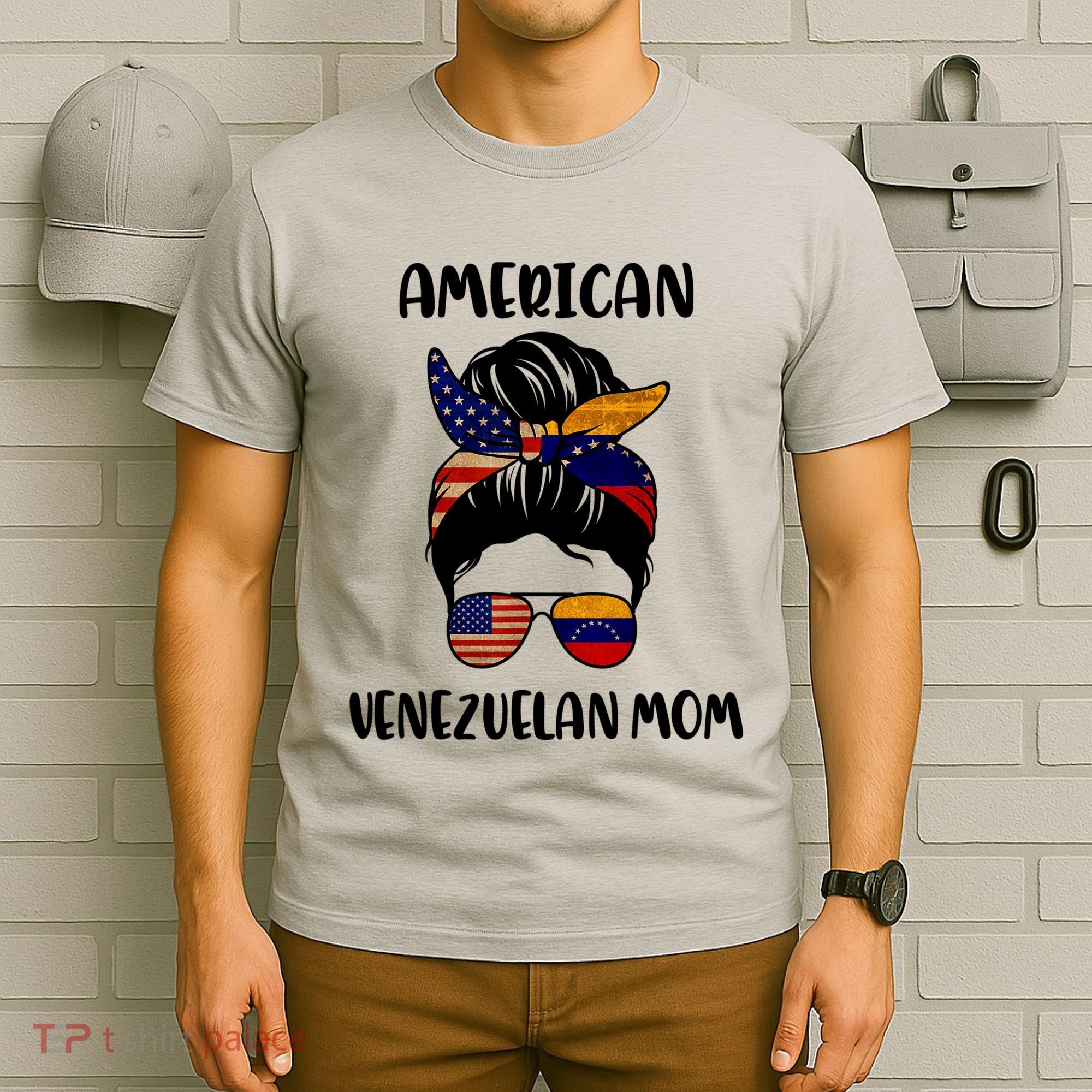 Half Venezuelan American Mom Messy Bun Flag Mothers Day T-Shirt