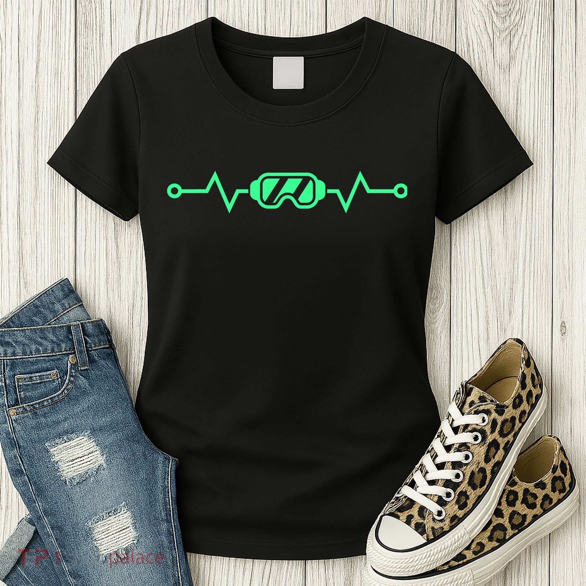 Heartbeat VR Developer & Gamer Virtual Reality Women's T-Shirt