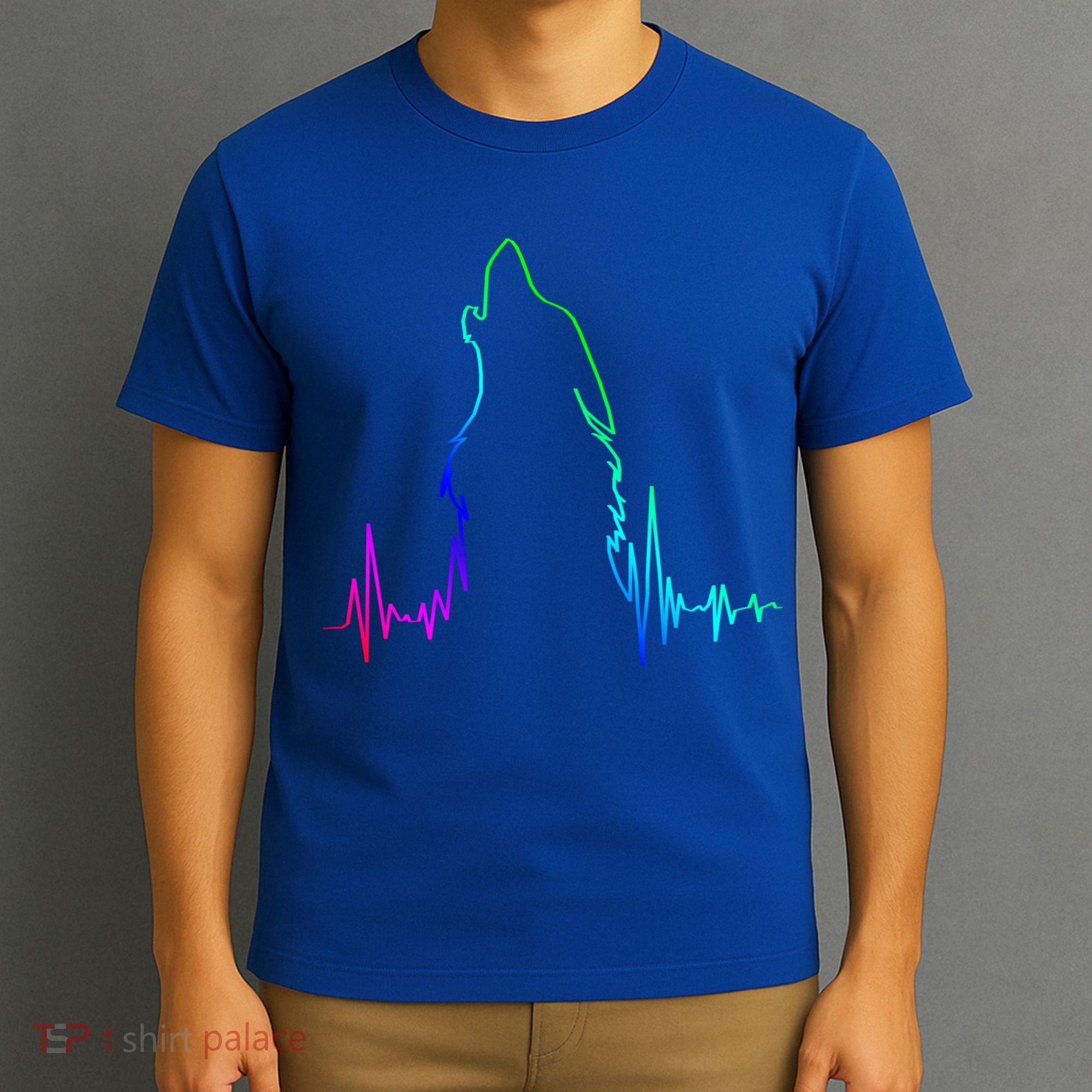 Howling Wolf Heartbeat Gift Spirit Animal Wolf Gift T-Shirt