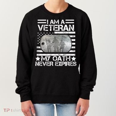 I Am A Veteran My Oath Never Expires Dog Tag Women's Sweatshirt