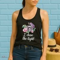 I Chase the Light Camera Women's Tank Top thumb 2
