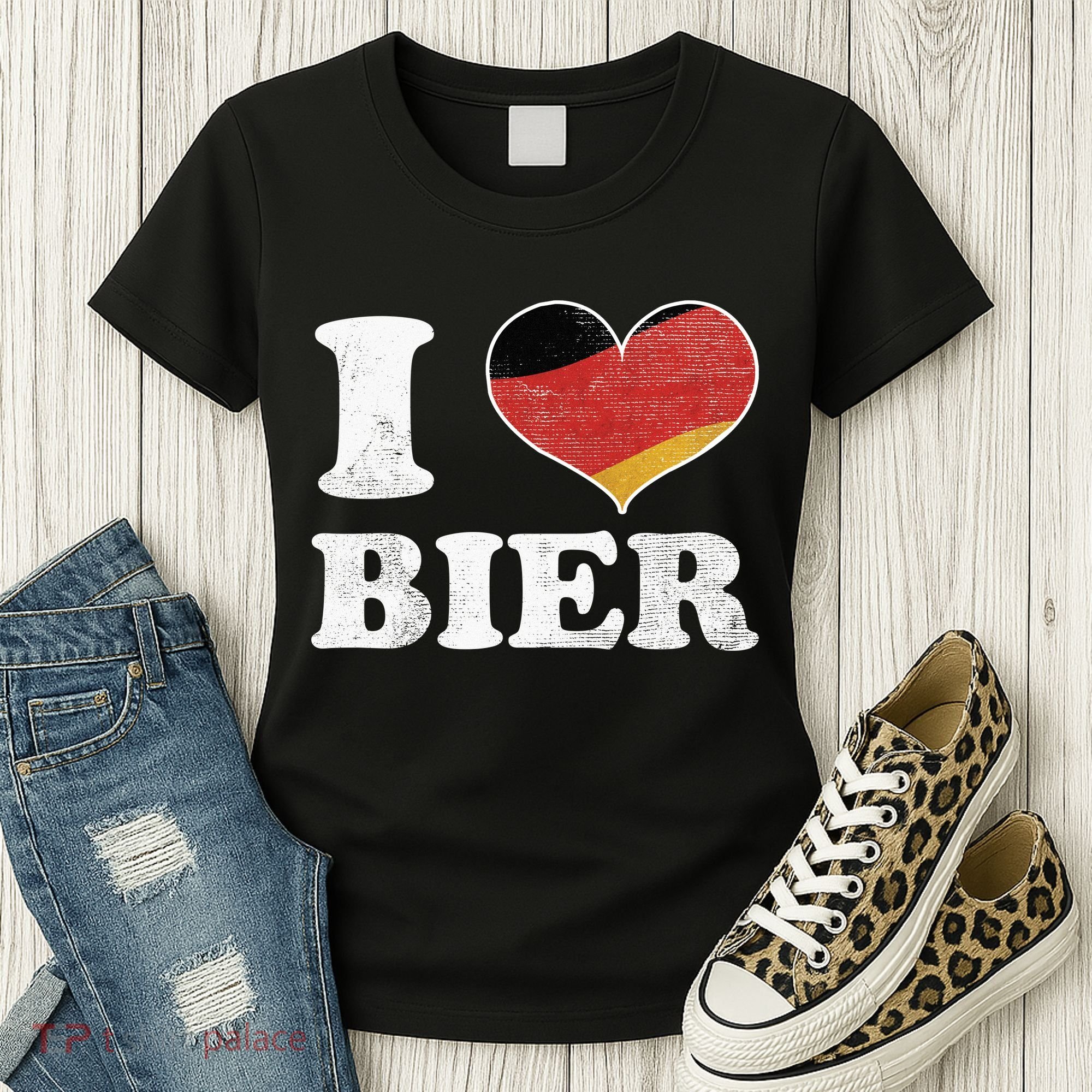I Heart Beer Oktoberfest Women's T-Shirt
