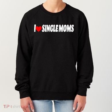 I Heart Single Moms Women's Sweatshirt