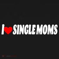 I Heart Single Moms Ornament thumb 1