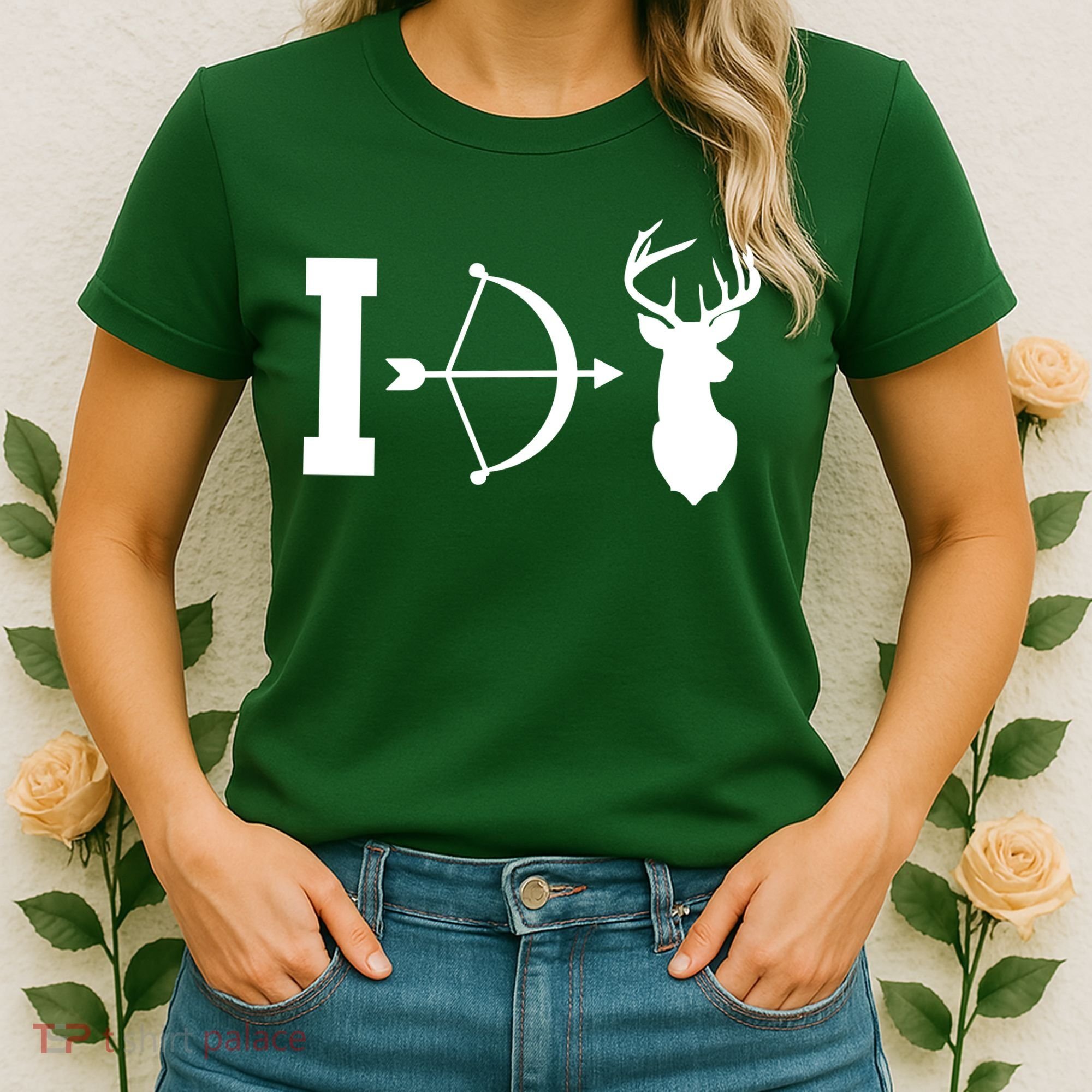 I Hunt Deer Women's T-Shirt