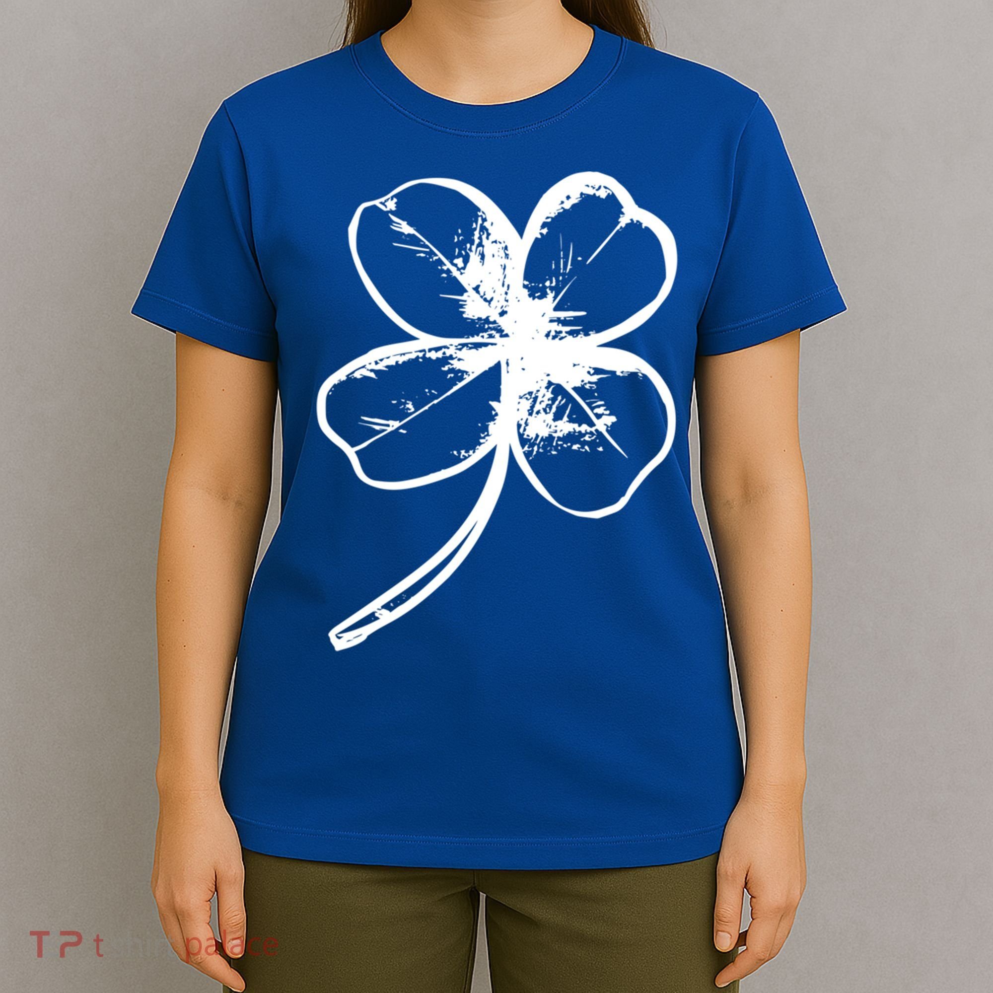 Irish 4 Leaf Clover Shamrock Ireland Vacation Travel Green Cool Gift T-Shirt