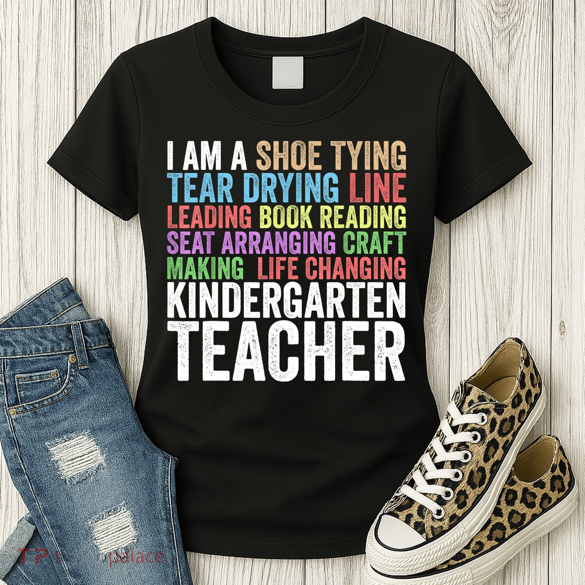 I Am A Kindergarten Teacher Cool Gift Creative Gift Women's T-Shirt