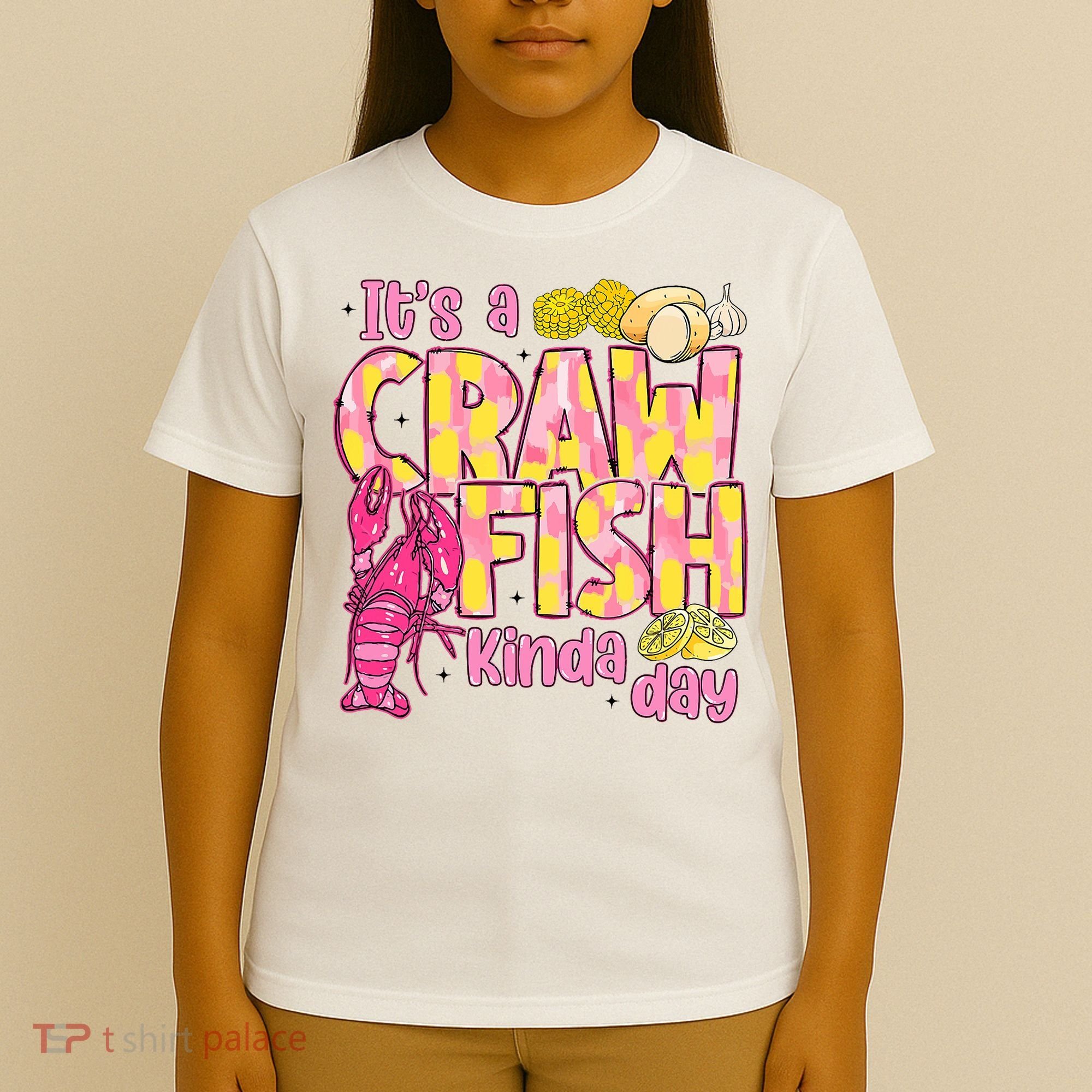 It's A CrawFish Kinda Day Crawfish Funny Louisiana Seafood T-Shirt