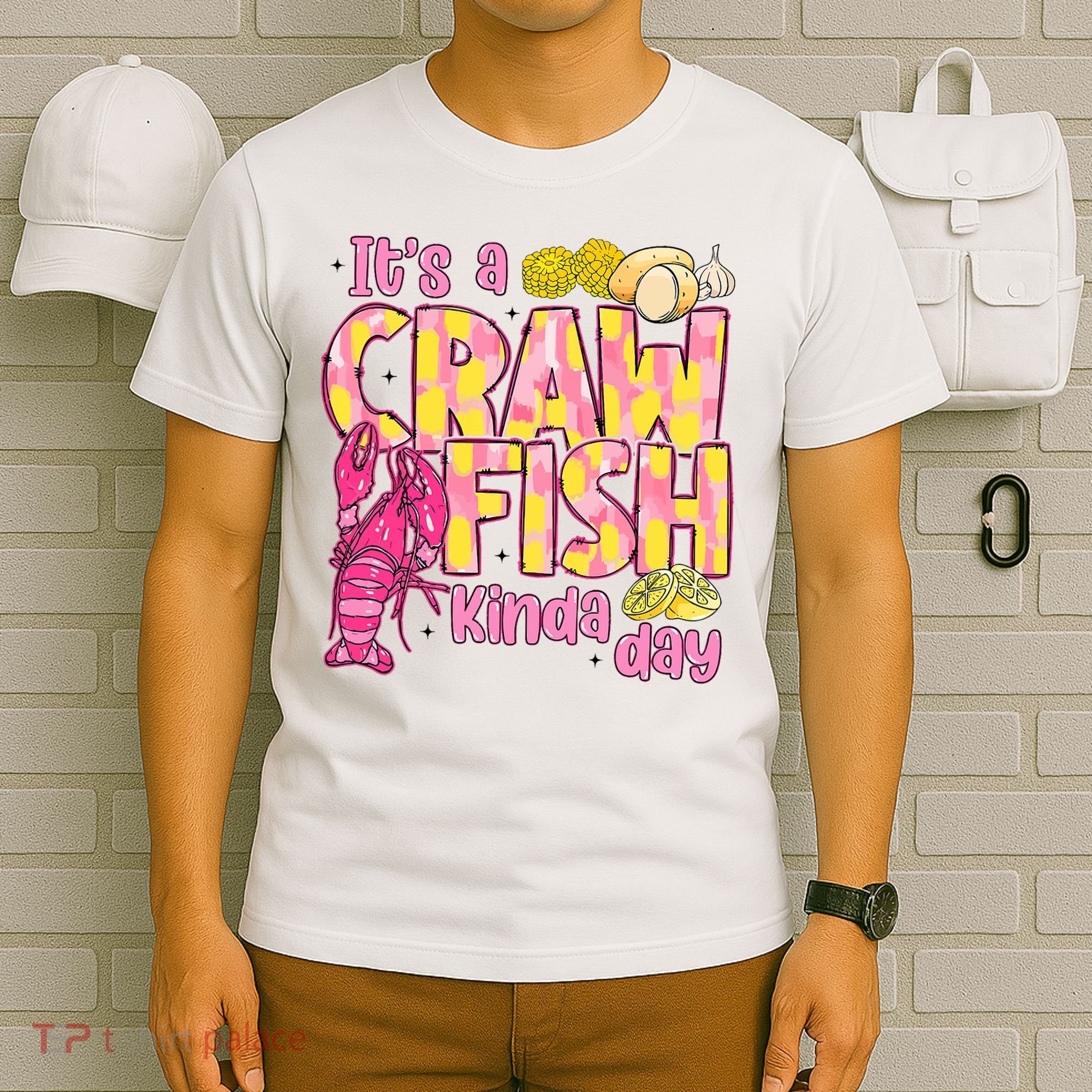 It's A CrawFish Kinda Day Crawfish Funny Louisiana Seafood T-Shirt