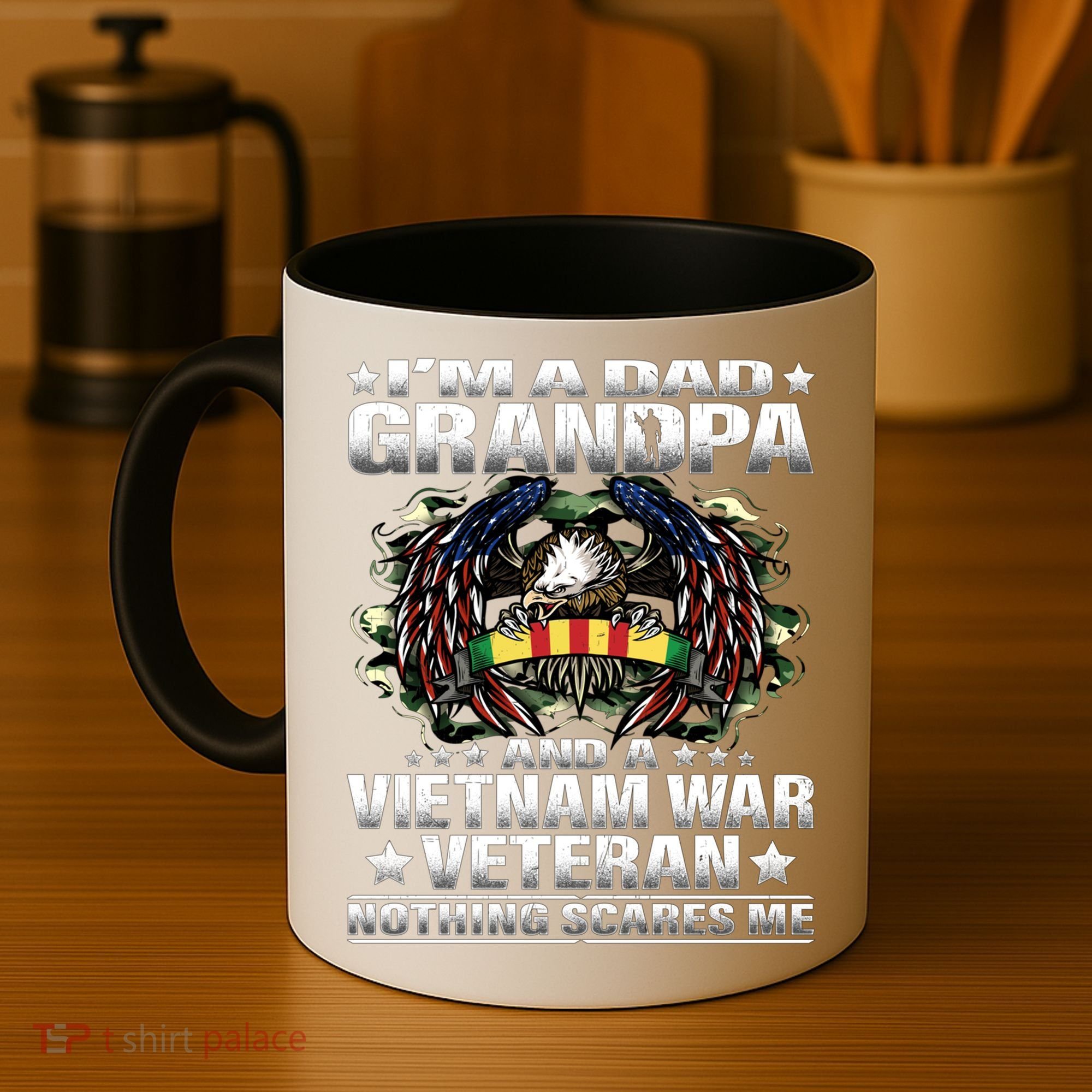 I'm A Dad Grandpa And A Vietnam Veteran Nothing Scares Me Gift Coffee Mug