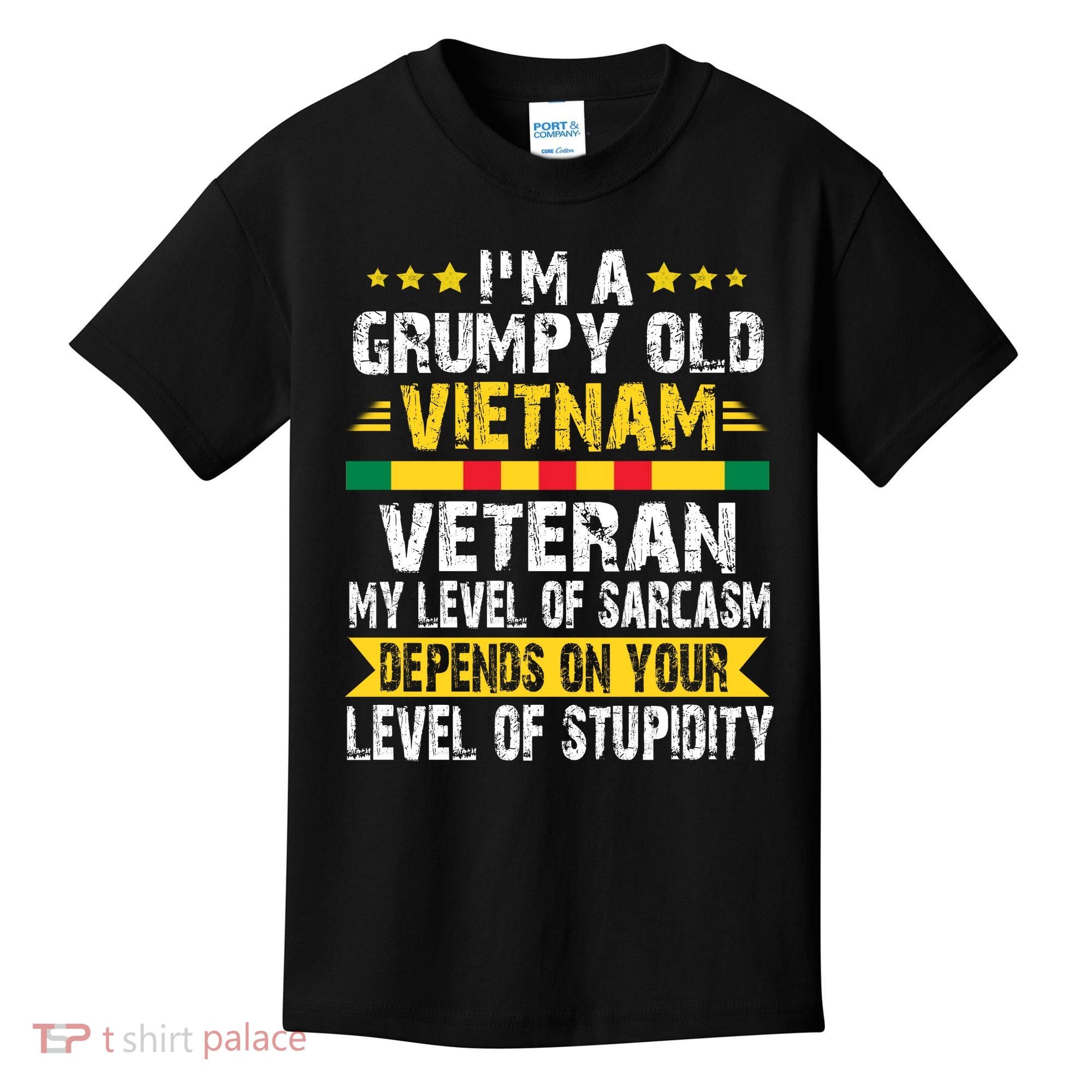 I'm A Dad A Grandpa And A Vietnam Veteran Kids T-Shirt