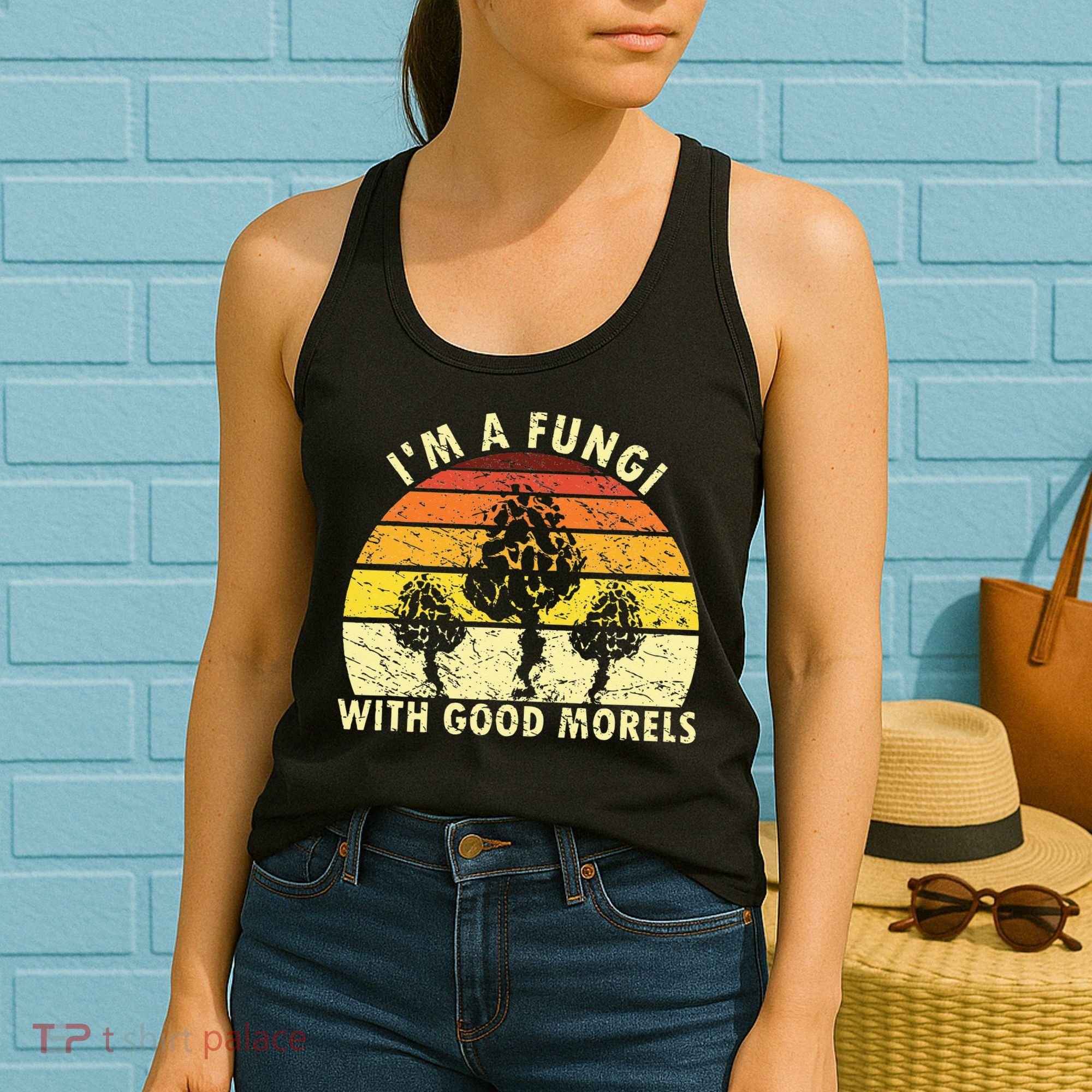 I'm A Fungi Funny Mushroom Foraging Retro FungiHunter Women's Tank Top