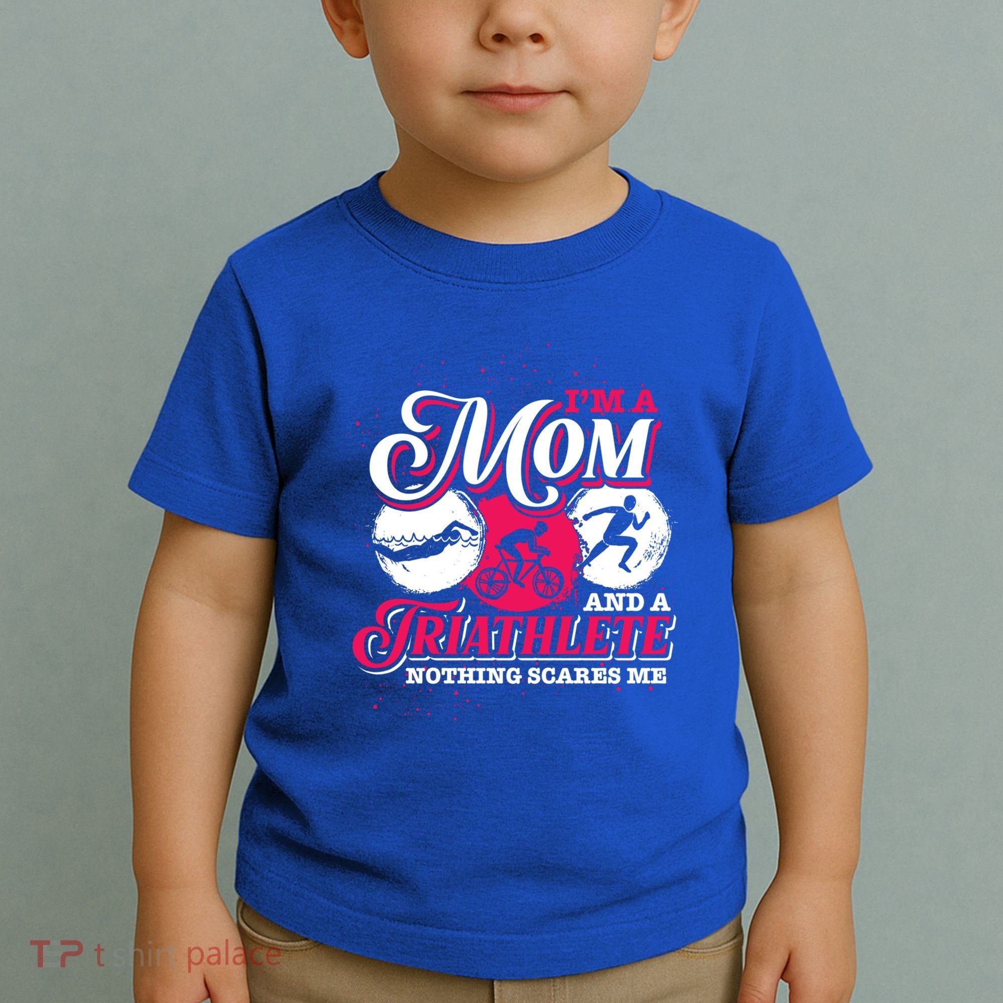 Im A Mom And A Triathlete Triathlon Cute Gift Toddler T-Shirt