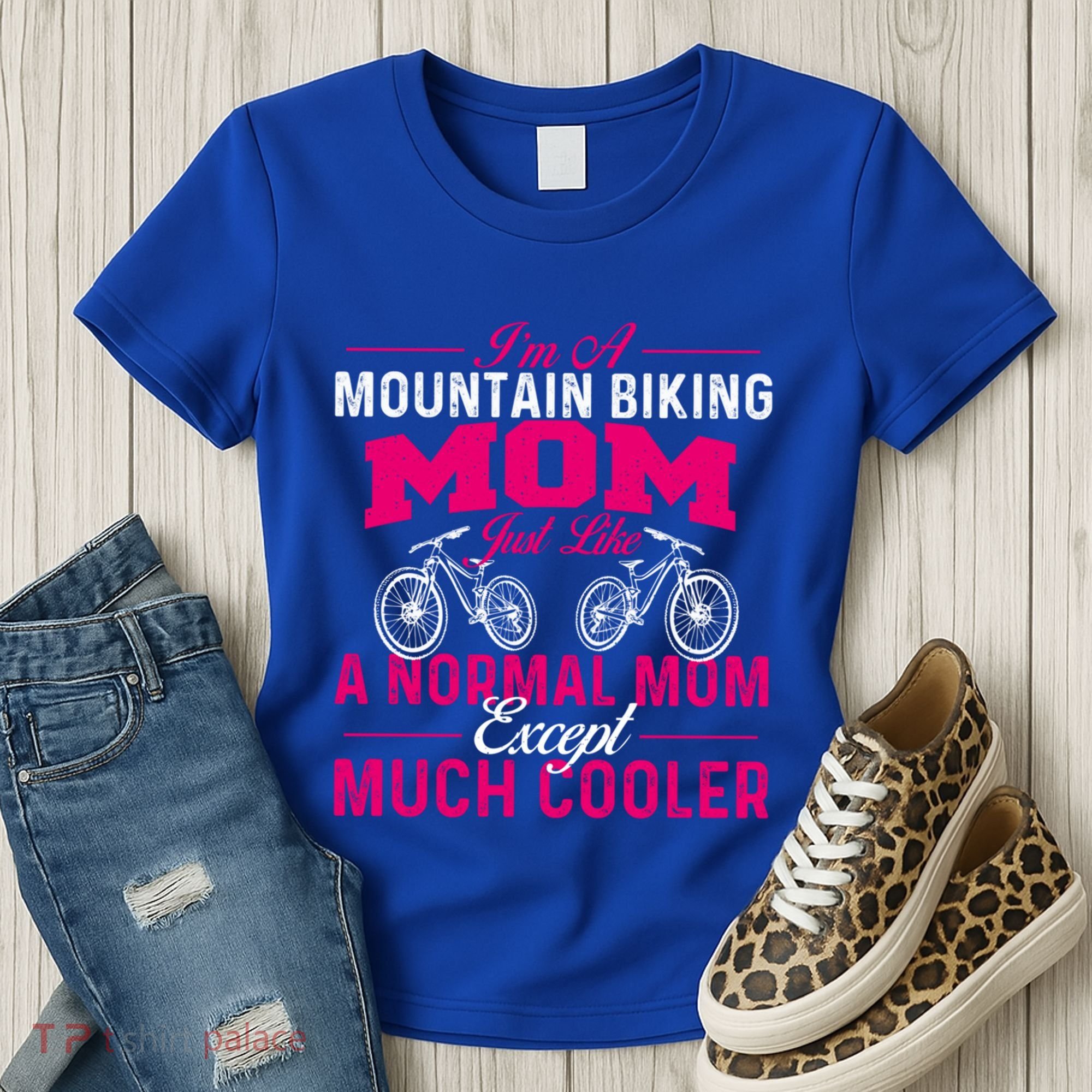 IM A Mountain Biking Mom Cyclist Cycling Coach Bicycle Gift Women's T-Shirt
