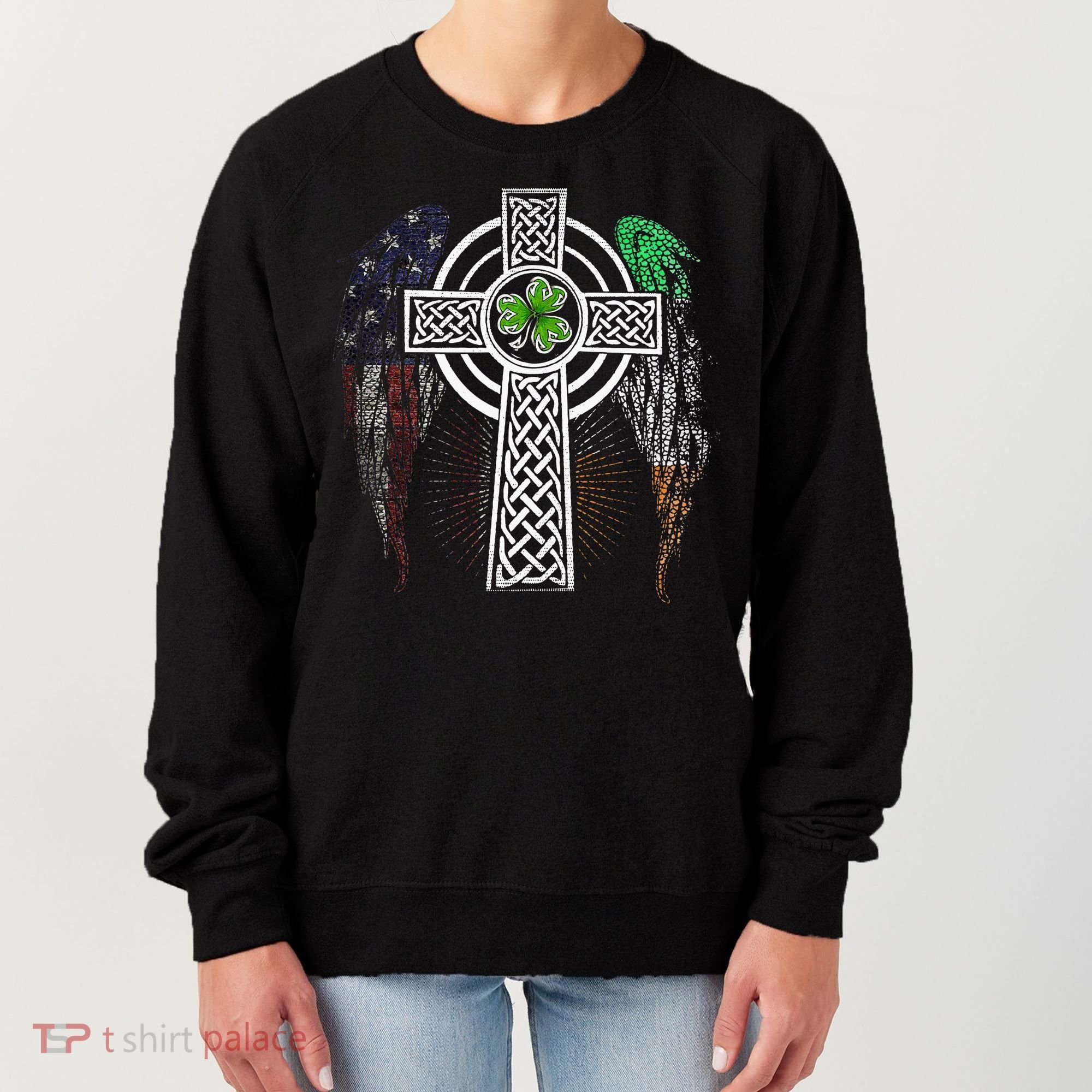Irish American USA Flag Celtic Cross St Patricks Day Women's Sweatshirt