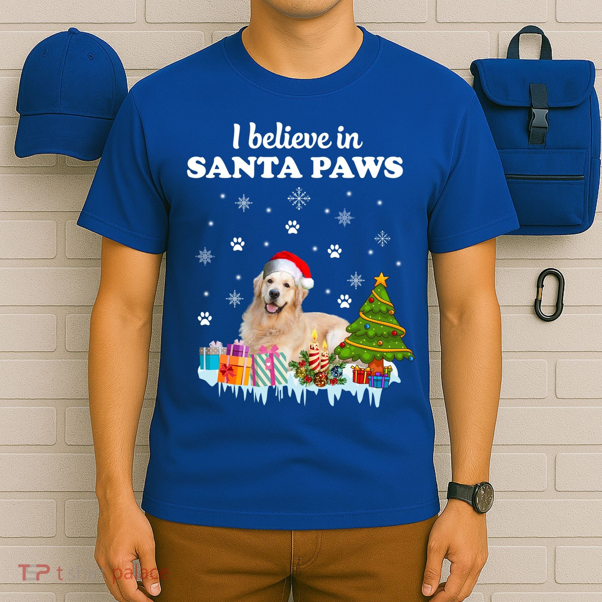 I Believe In Santa Paw Funny Golden Retriever Cute Christmas Gift T-Shirt