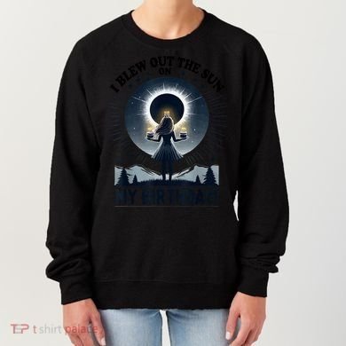I Blew Out The Sun On My Birthday Total Solar Eclipse Retro Women's Sweatshirt