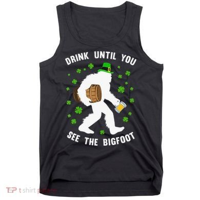 Irish Bigfoot St Patricks Day Leprechaun Sasquatch Party Tank Top