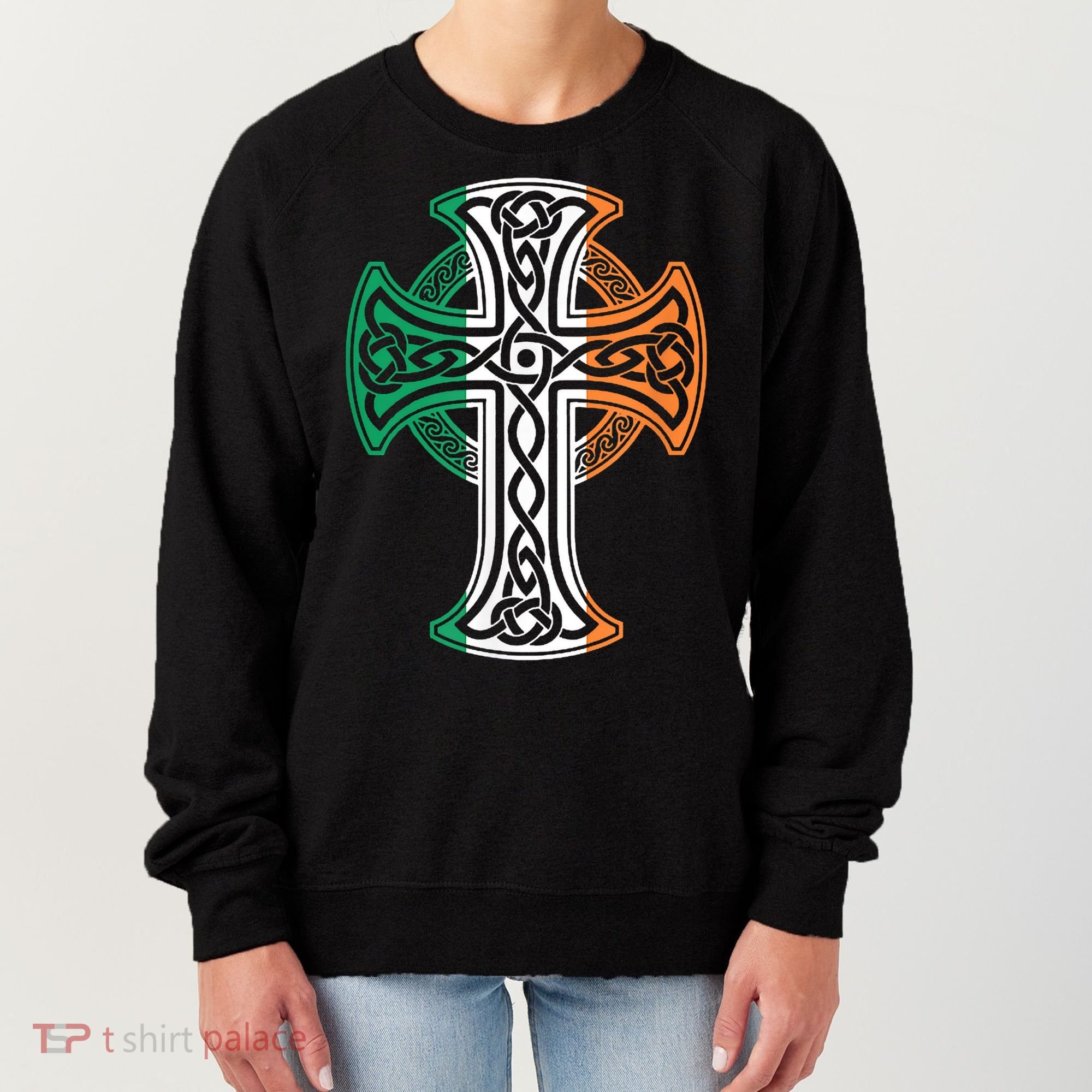 Irish Celtic Cross Christ Celtic Knot Ireland Flag Shamrock Women's Sweatshirt