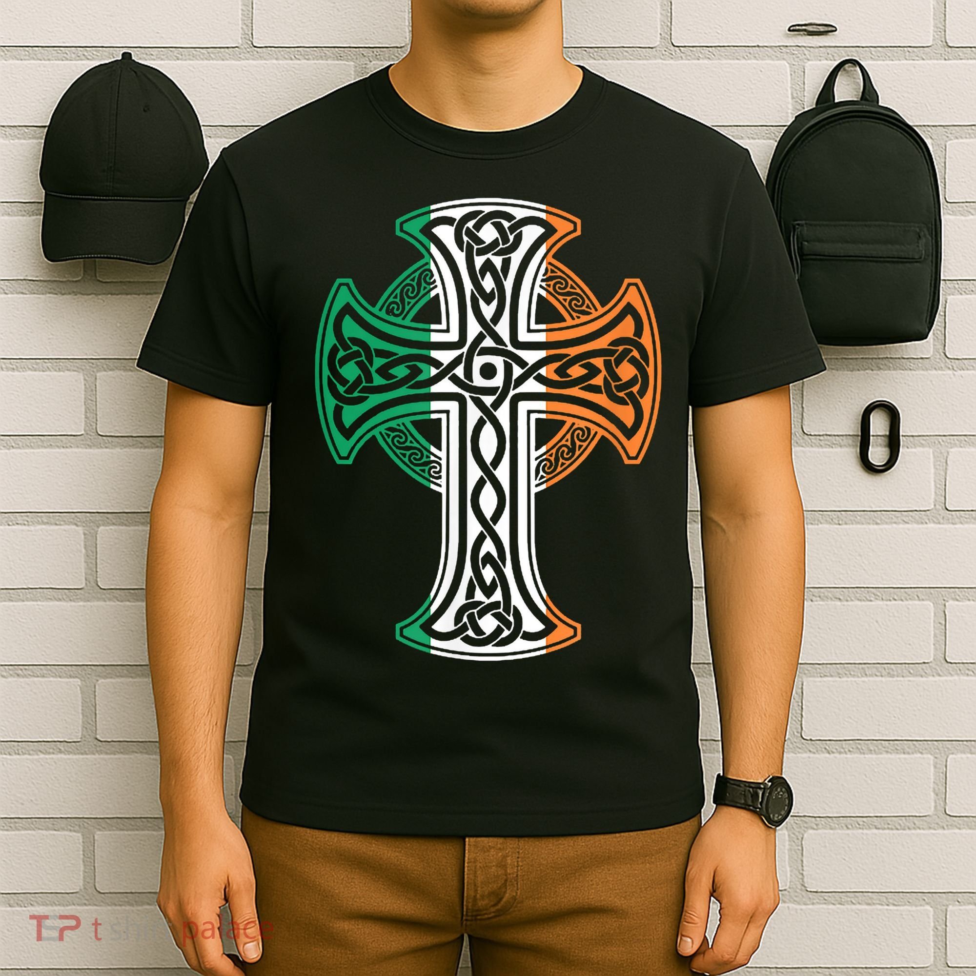 Irish Celtic Cross Christ Celtic Knot Ireland Flag Shamrock T-Shirt