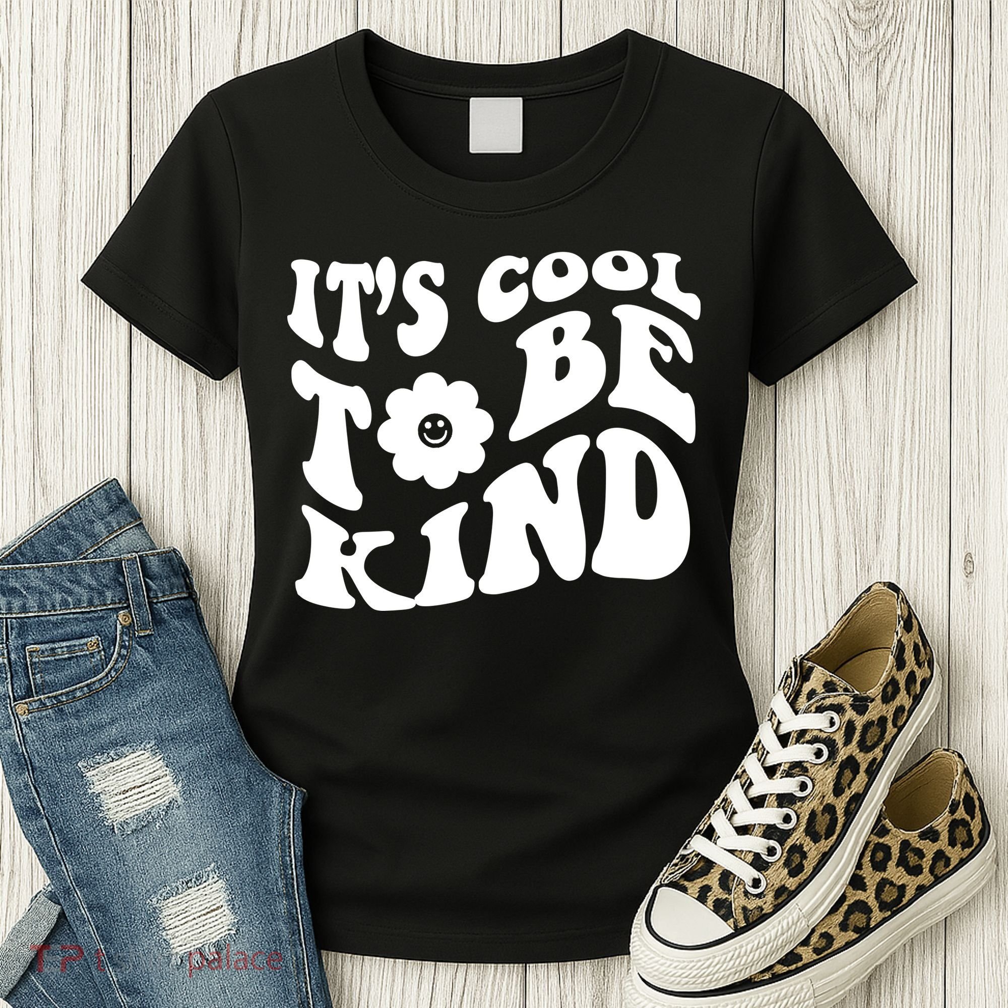 It's Cool To Be Kind Retro Quote Women's T-Shirt
