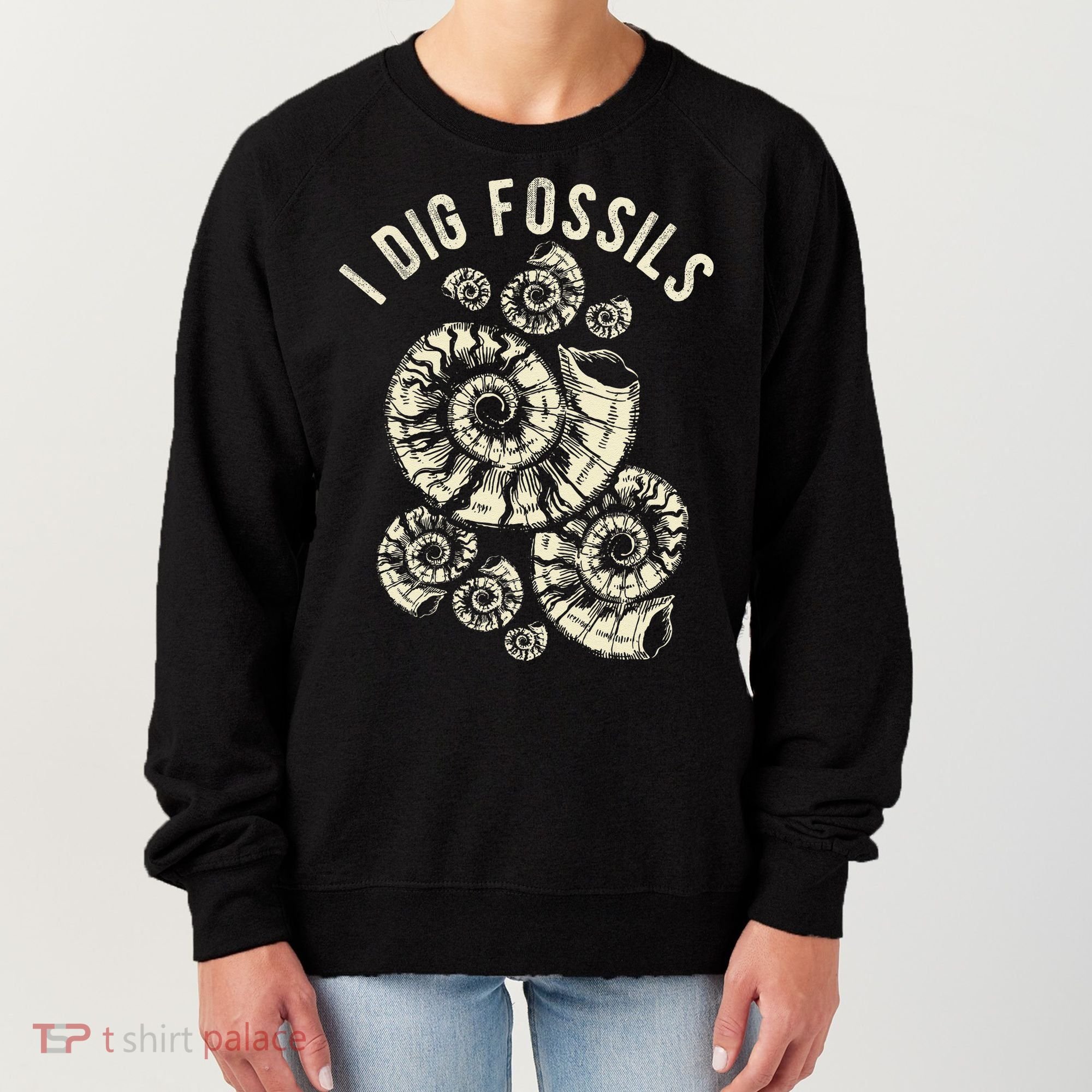 I Dig Fossils Ammonite Fossil Women's Sweatshirt